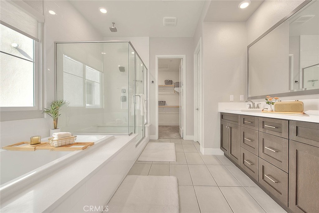 Irvine, California, 92618, United States, 4 Bedrooms Bedrooms, ,3 BathroomsBathrooms,Residential,For Sale,1830325