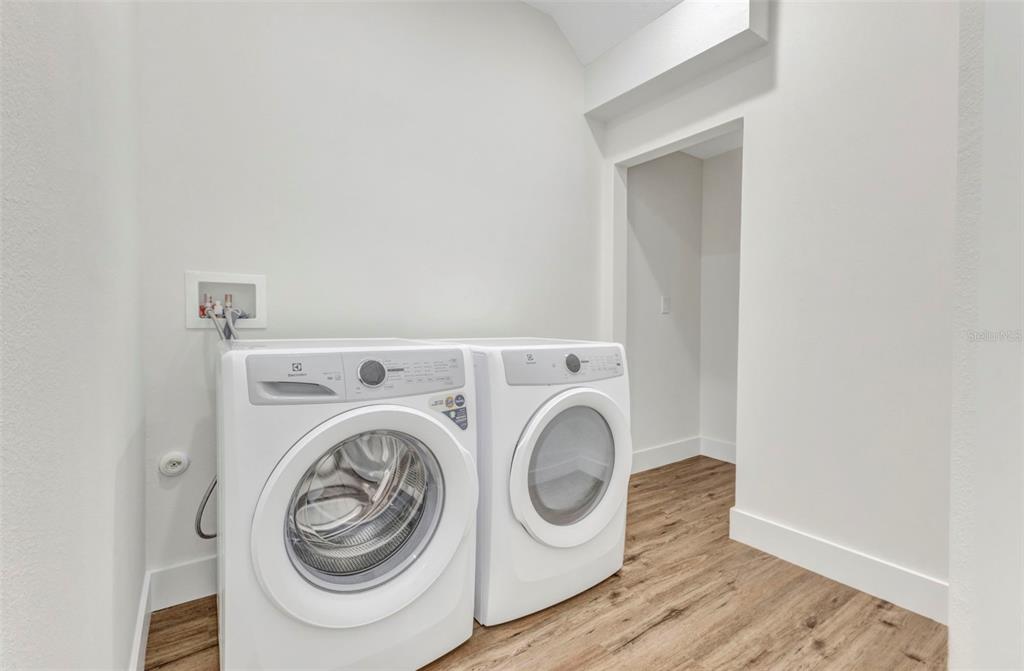 Port Charlotte, Florida, 33981, United States, 4 Bedrooms Bedrooms, ,3 BathroomsBathrooms,Residential,For Sale,1897022