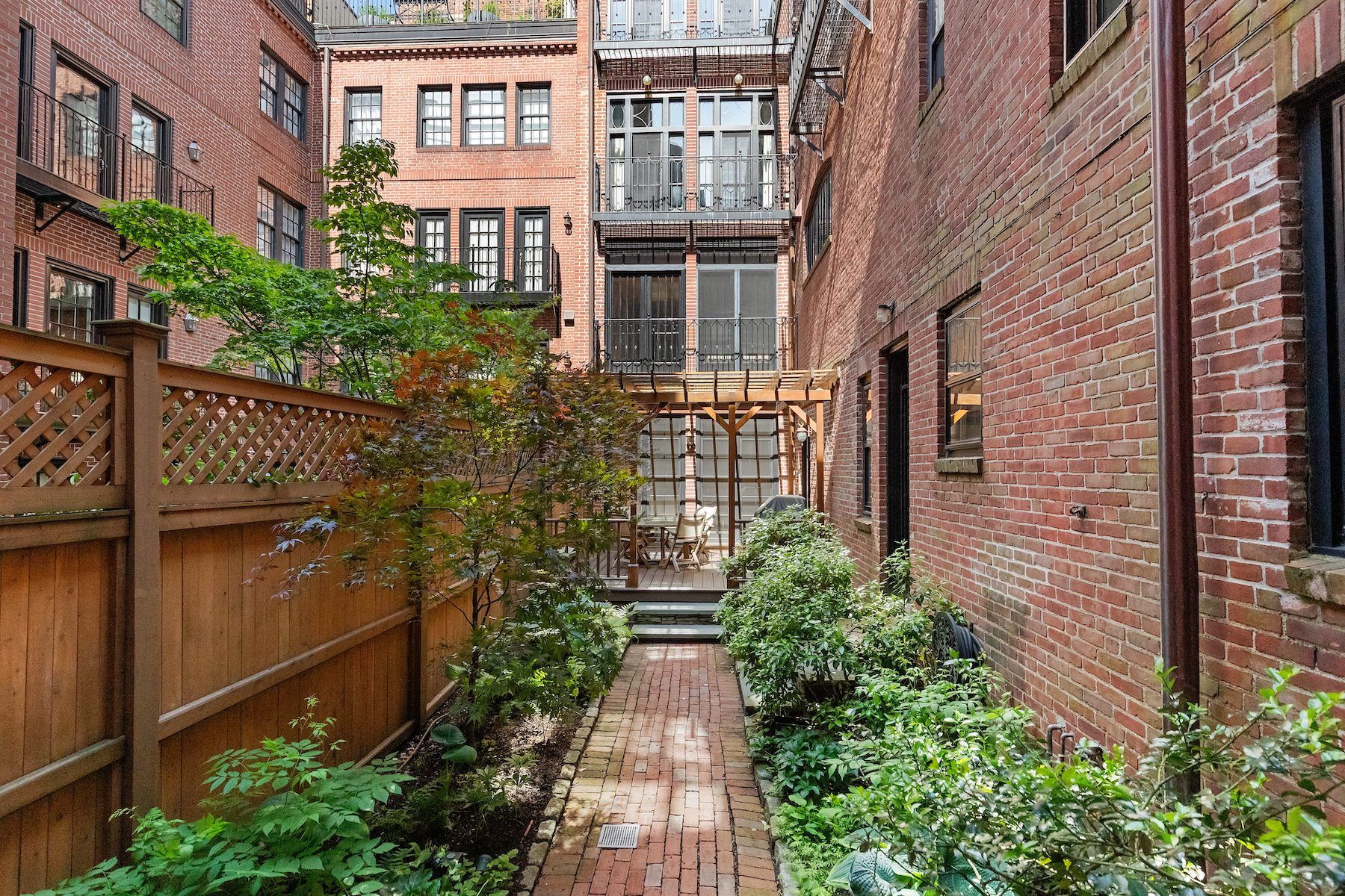  25 Beaver Place, Boston, MA, 02108 - 物件實景