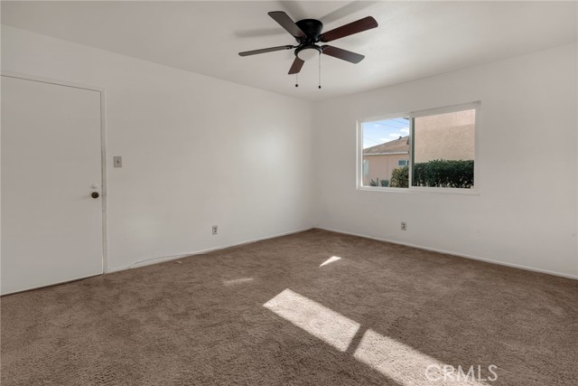 Bell Gardens, California, 90201, United States, 6 Bedrooms Bedrooms, ,Residential,For Sale,2009739