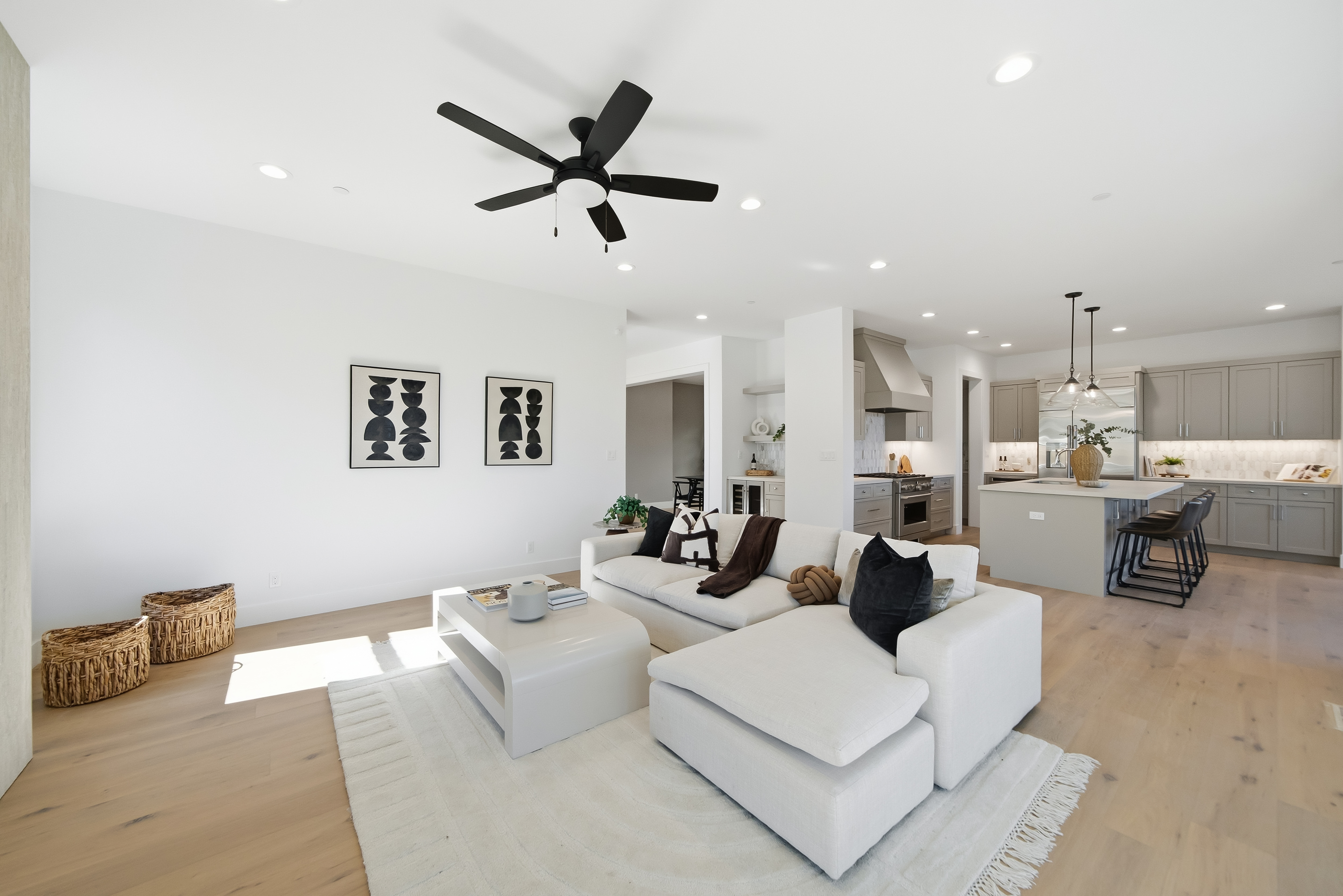  Quality New Construction in Emerald Hills - 物件實景