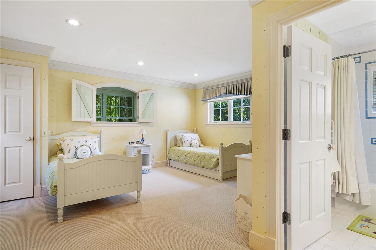 Harbor Springs, Michigan, 49740, United States, 7 Bedrooms Bedrooms, ,8 BathroomsBathrooms,Residential,For Sale,2000419