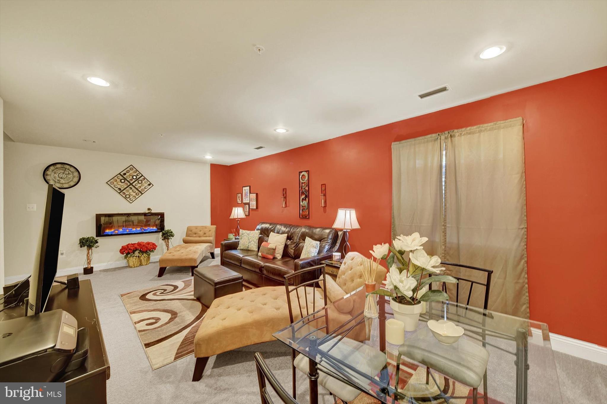 Pasadena, Maryland, 21122, United States, 3 Bedrooms Bedrooms, ,3 BathroomsBathrooms,Residential,For Sale,1982348