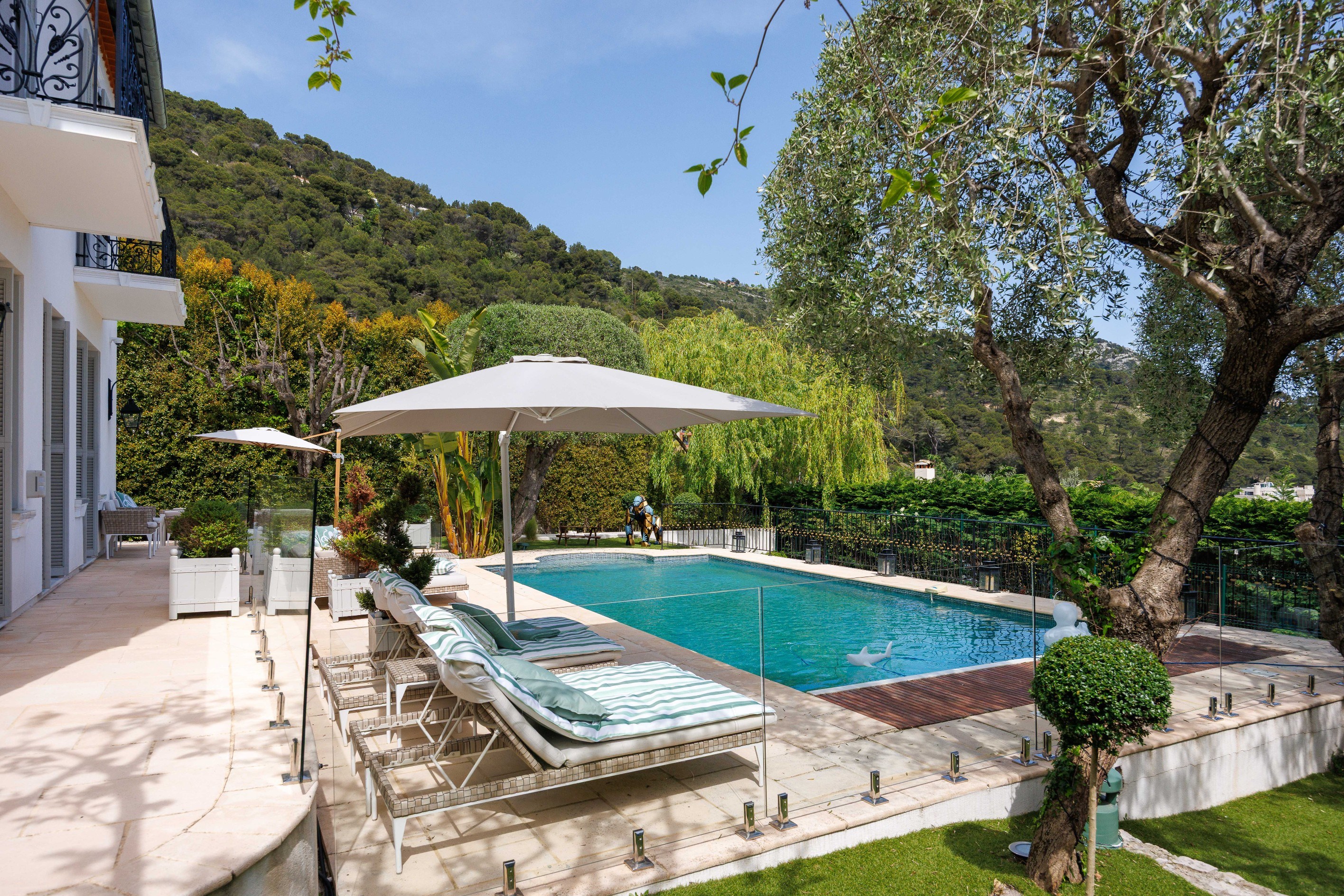  Belle Époque villa in Èze with sea and medieval village views, Côte d’Azur - 物件實景