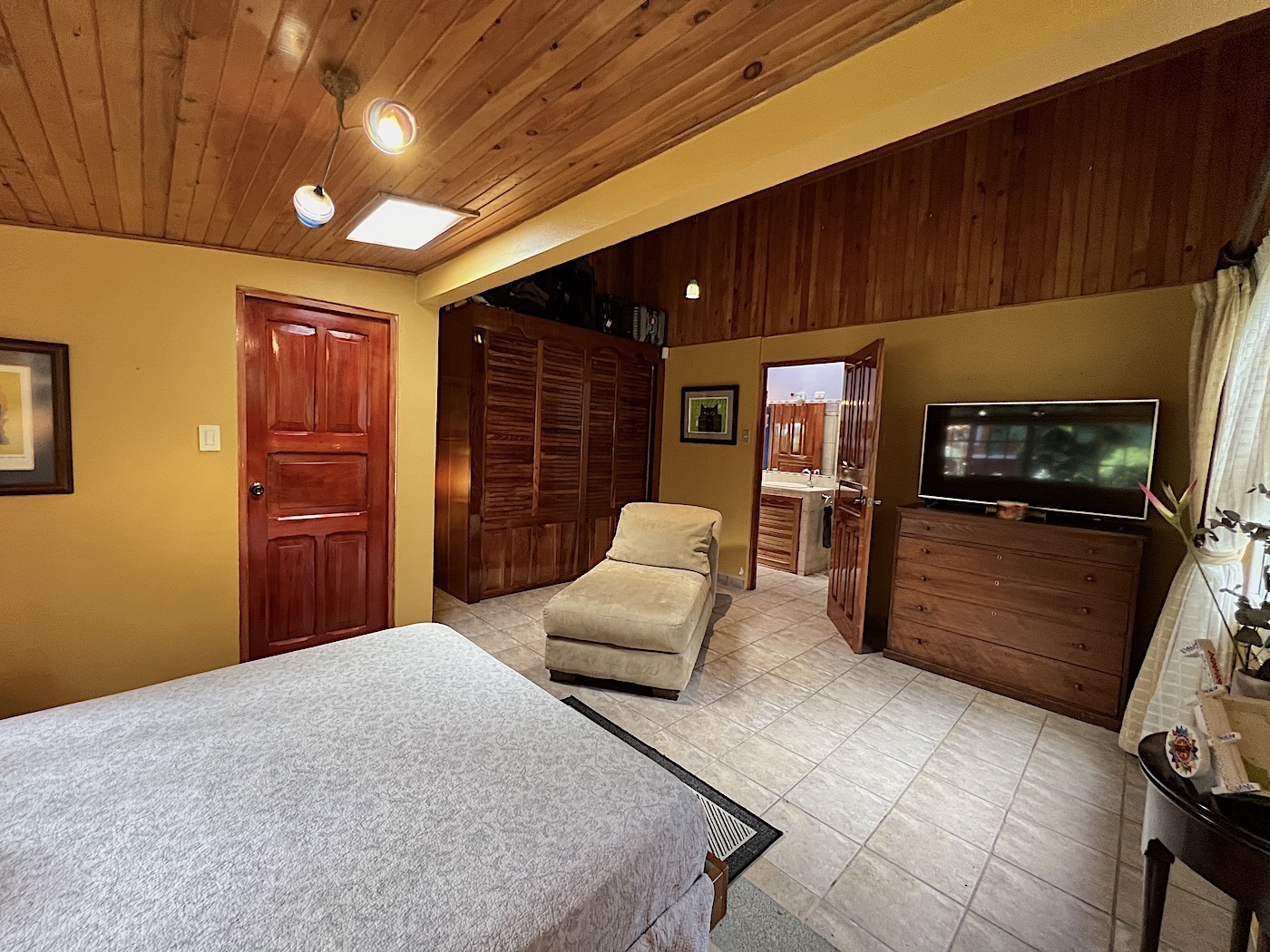 San Rafael, Heredia, CR, 6 Bedrooms Bedrooms, ,5 BathroomsBathrooms,Residential,For Sale,1694413
