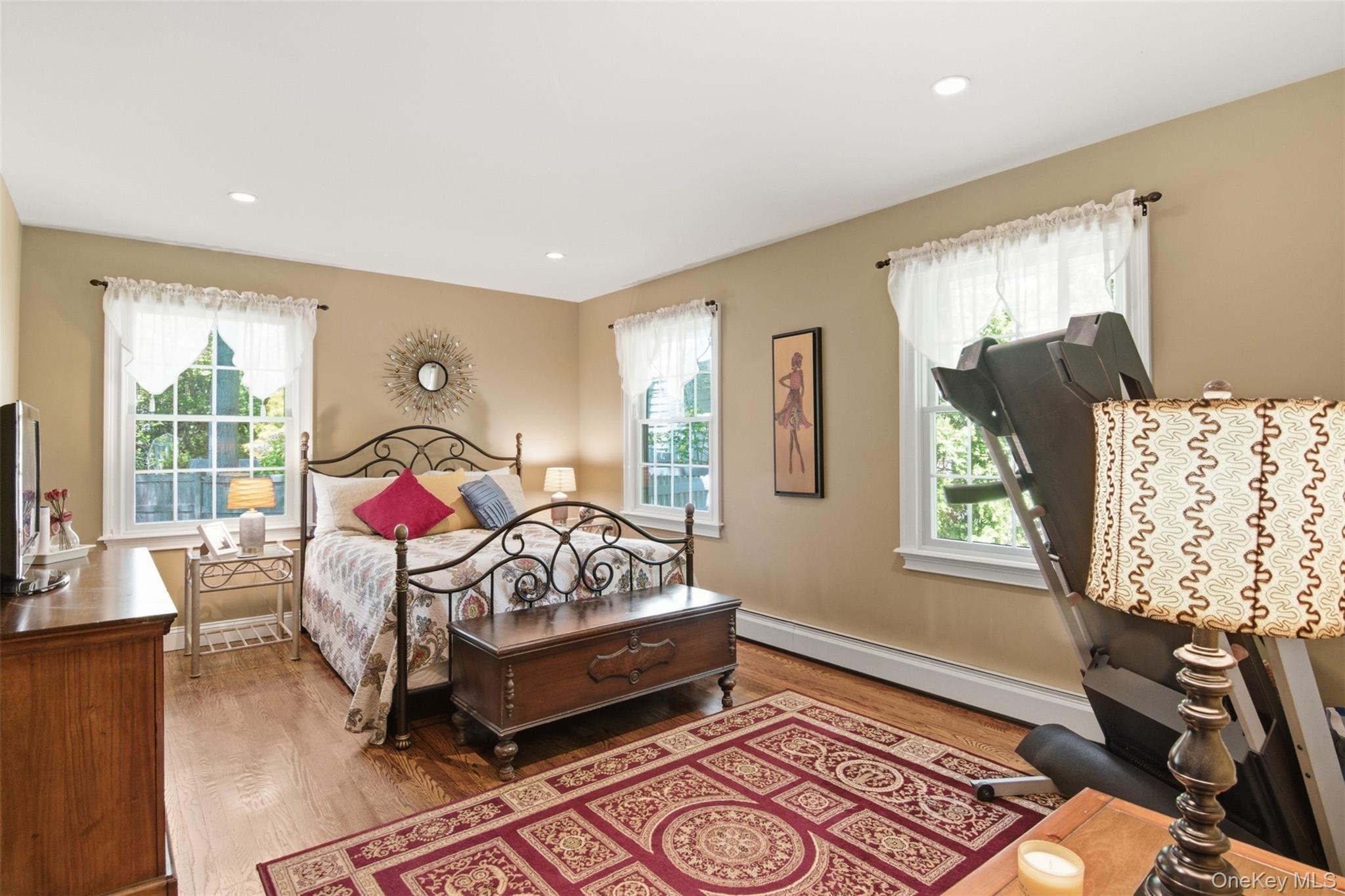  28 King Arthurs Court, Saint James, NY, 11780 - 物件實景