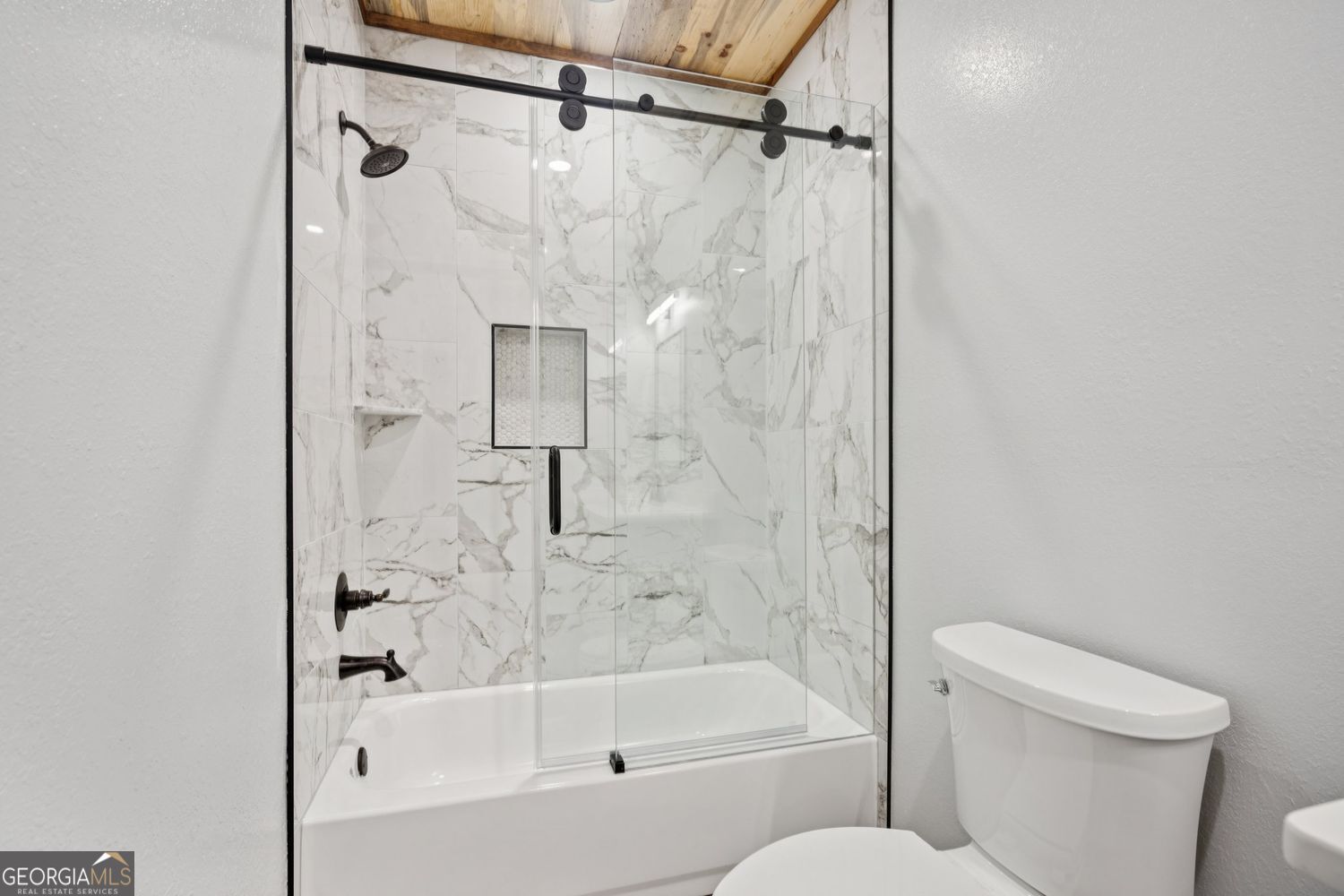 Mineral Bluff, Georgia, 30559, United States, 4 Bedrooms Bedrooms, ,4 BathroomsBathrooms,Residential,For Sale,1962222