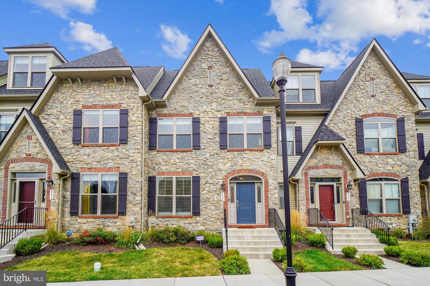 Frederick, Maryland, 21701, United States, 4 Bedrooms Bedrooms, ,4 BathroomsBathrooms,Residential,For Sale,1996927