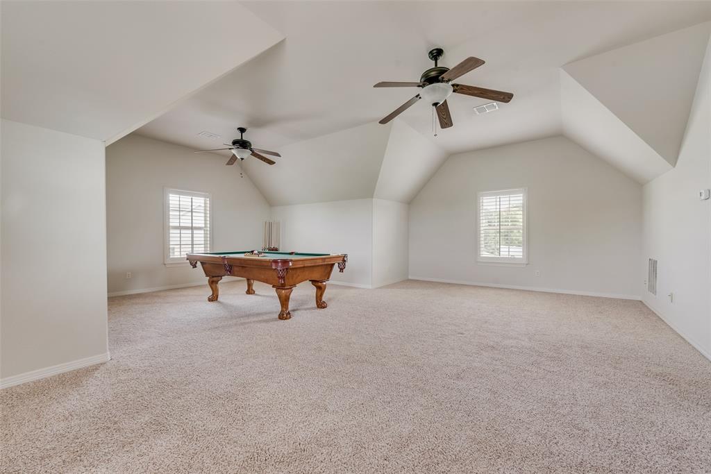Kaufman, Texas, 75142, United States, 4 Bedrooms Bedrooms, ,3 BathroomsBathrooms,Residential,For Sale,1892913
