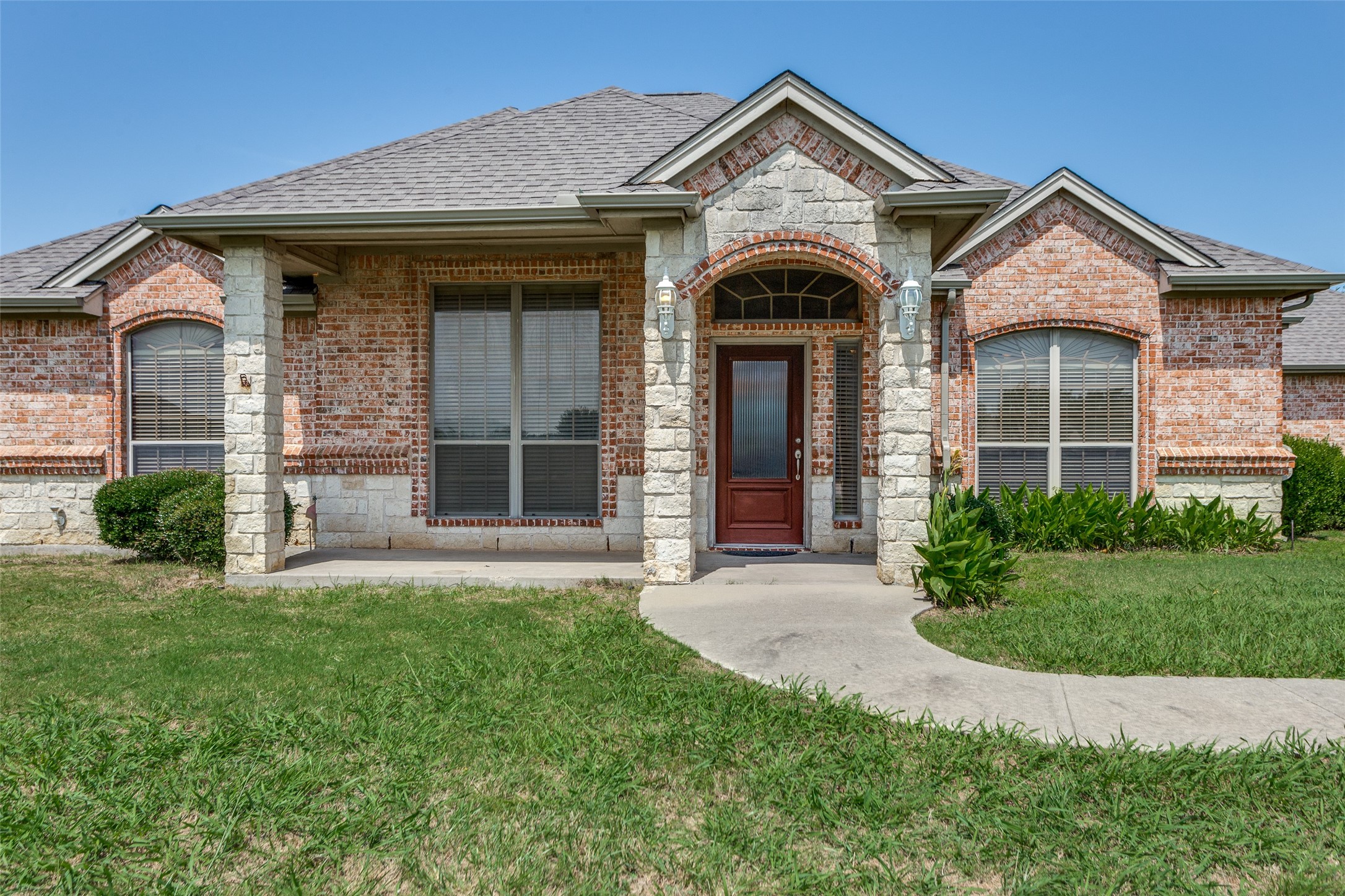 Haslet, Texas, 76052, United States, 4 Bedrooms Bedrooms, ,2 BathroomsBathrooms,Residential,For Sale,1866609