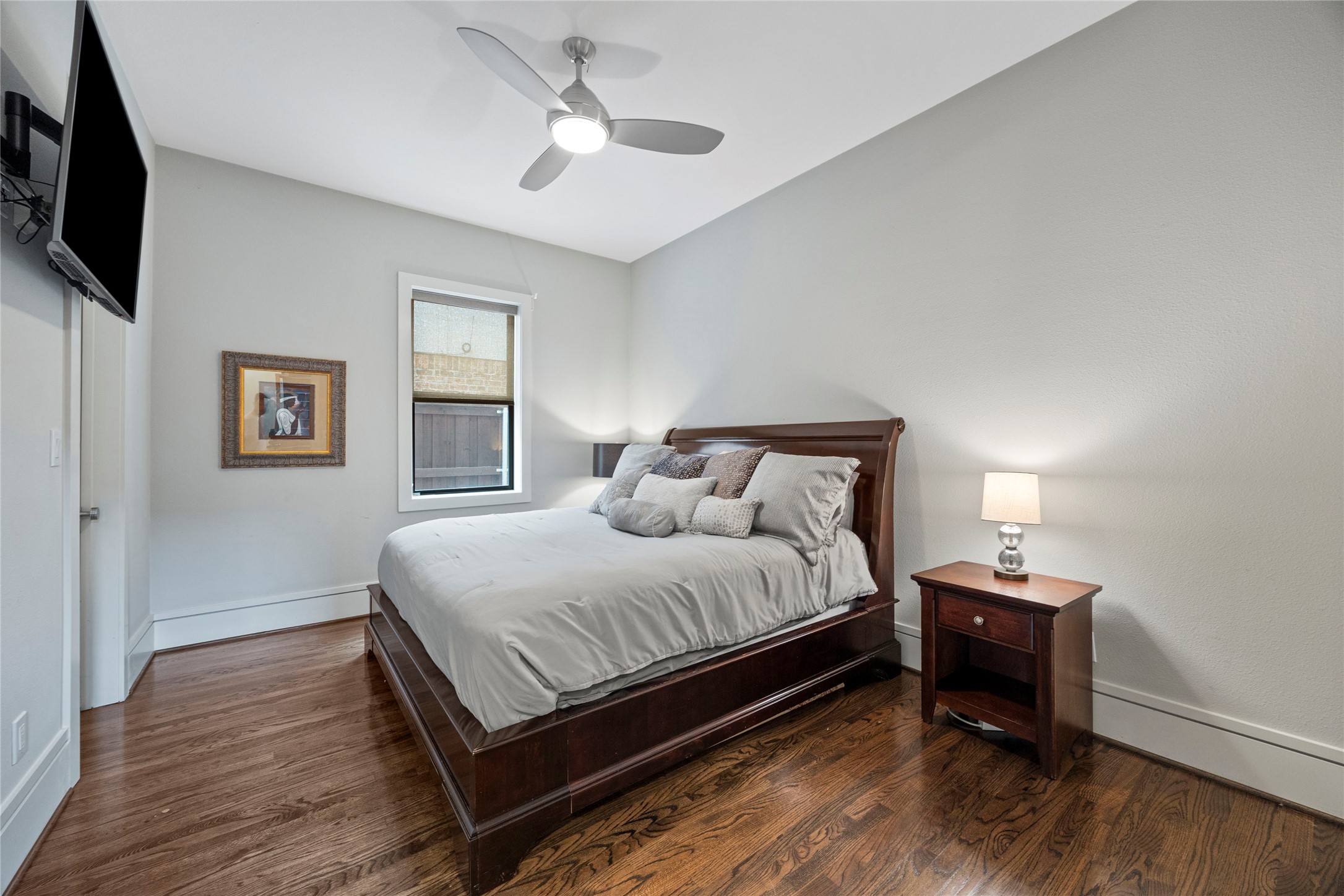 Dallas, Texas, 75214, United States, 4 Bedrooms Bedrooms, ,5 BathroomsBathrooms,Residential,For Sale,1794312