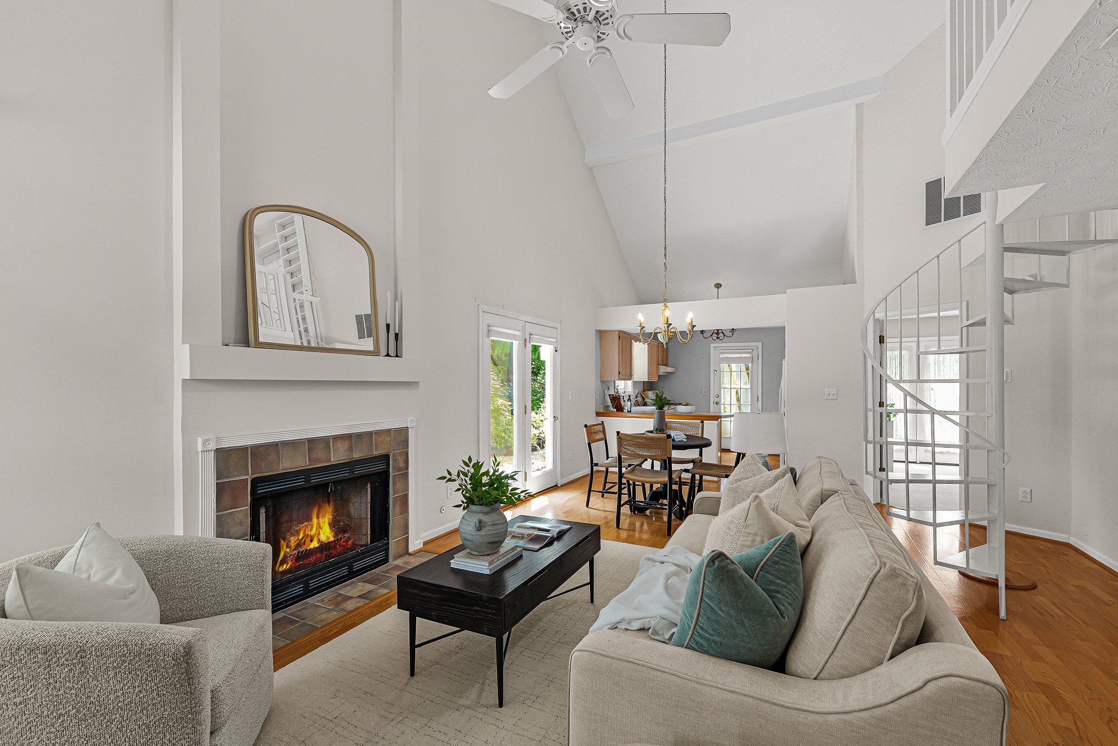  Effortless Living in Charming Alpharetta Home - 物件實景