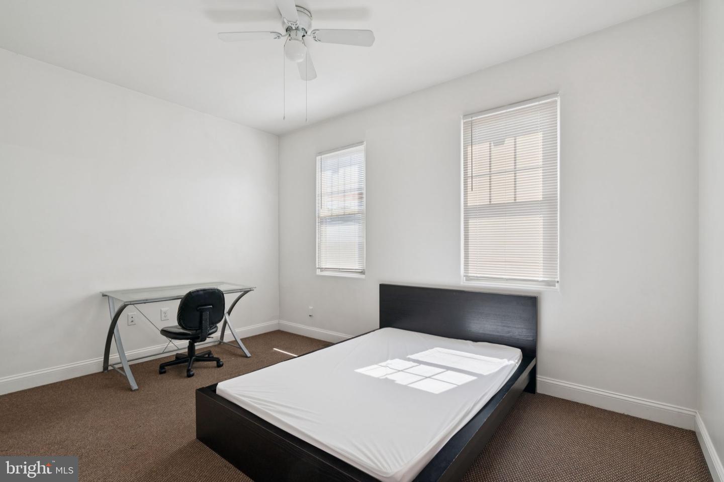 Philadelphia, Pennsylvania, 19133, United States, ,Residential,For Sale,1965543