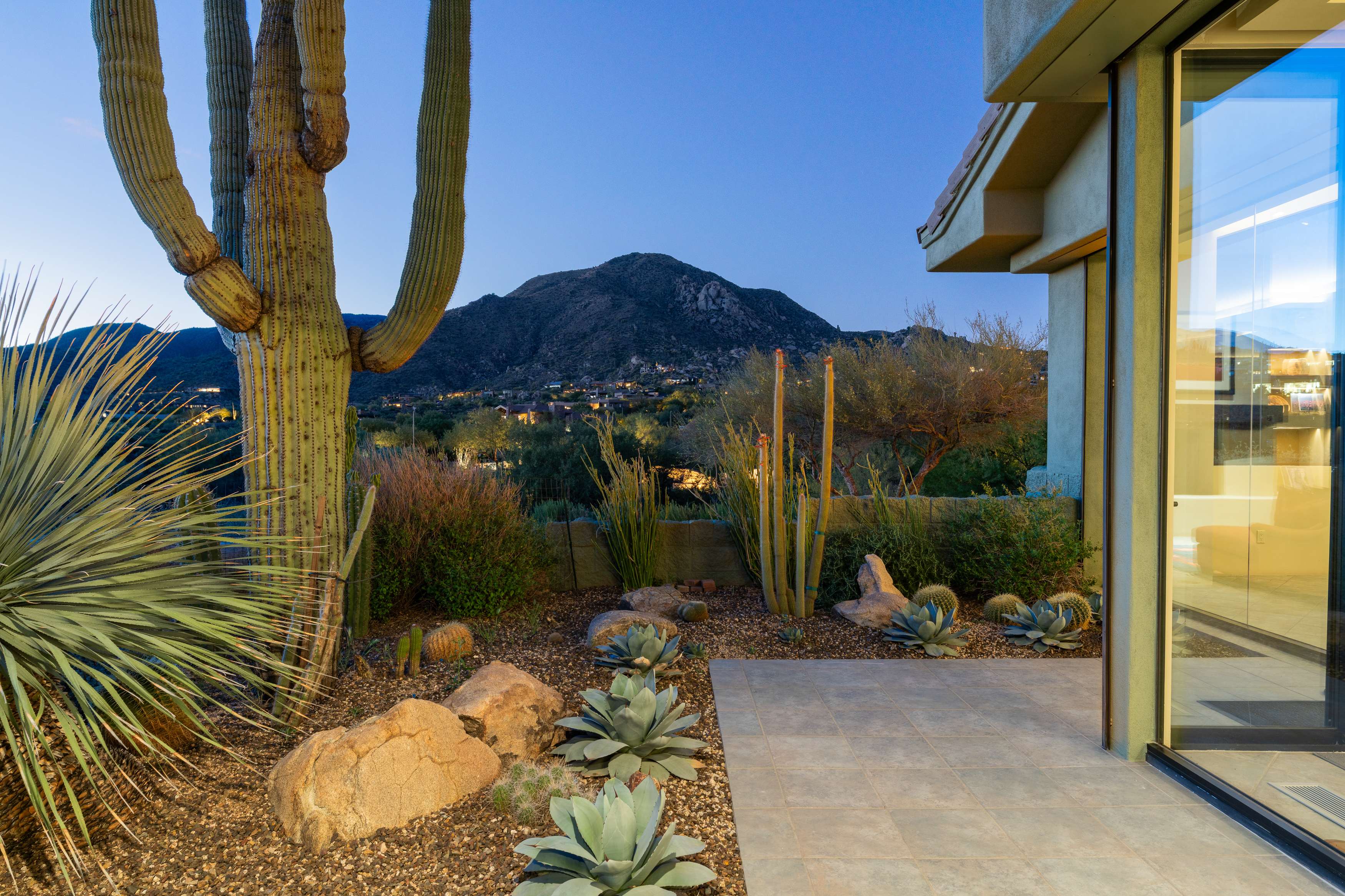  11025 E Honey Mesquite Drive¦Scottsdale, AZ - 物件實景