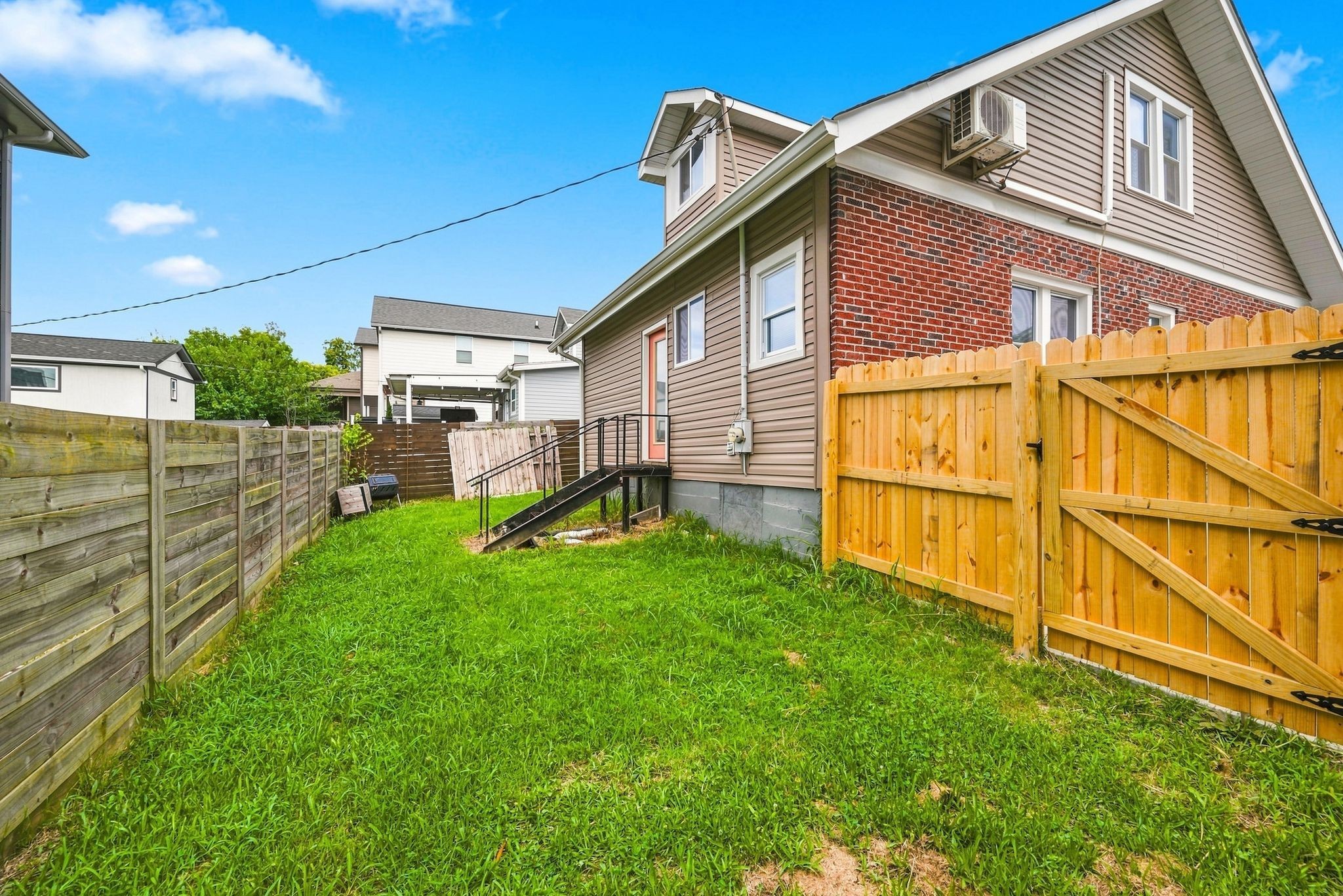  1072A Zophi St, Nashville, TN, 37216 - 物件實景