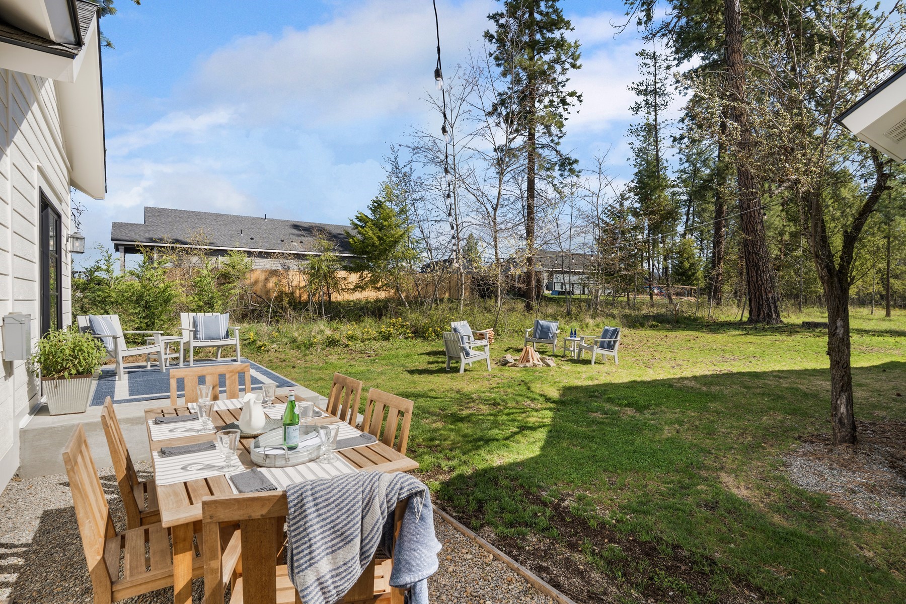  River Town Revival - 物件實景