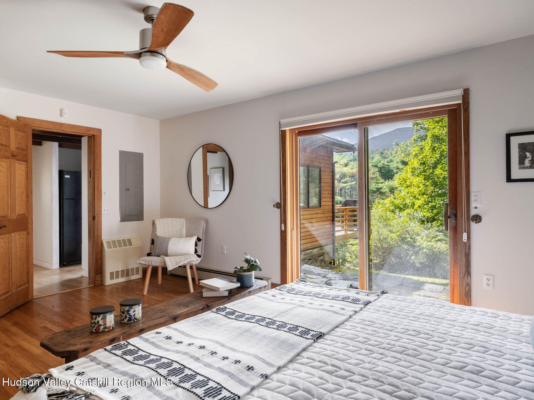 Saugerties, New York, 12477, United States, 3 Bedrooms Bedrooms, ,2 BathroomsBathrooms,Residential,For Sale,1933651