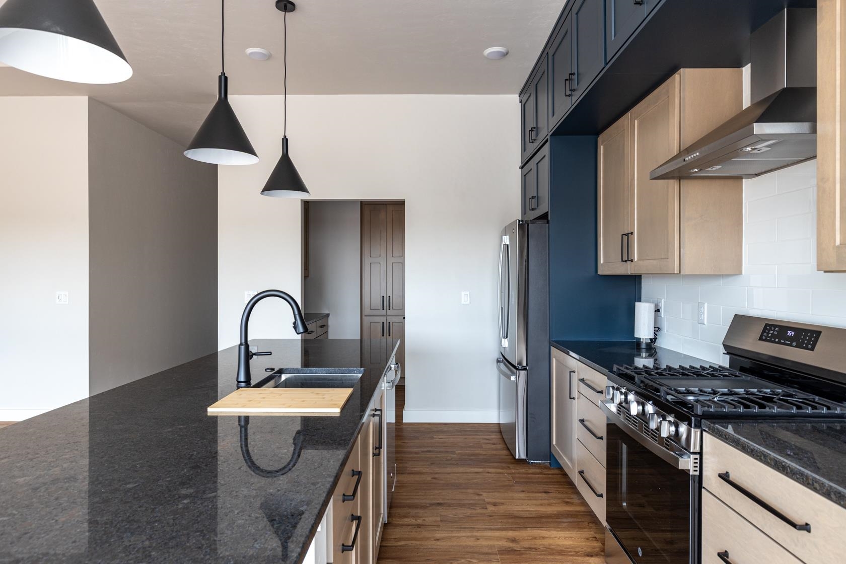 Kimberly, Wisconsin, 54136, United States, 4 Bedrooms Bedrooms, ,3 BathroomsBathrooms,Residential,For Sale,1979237