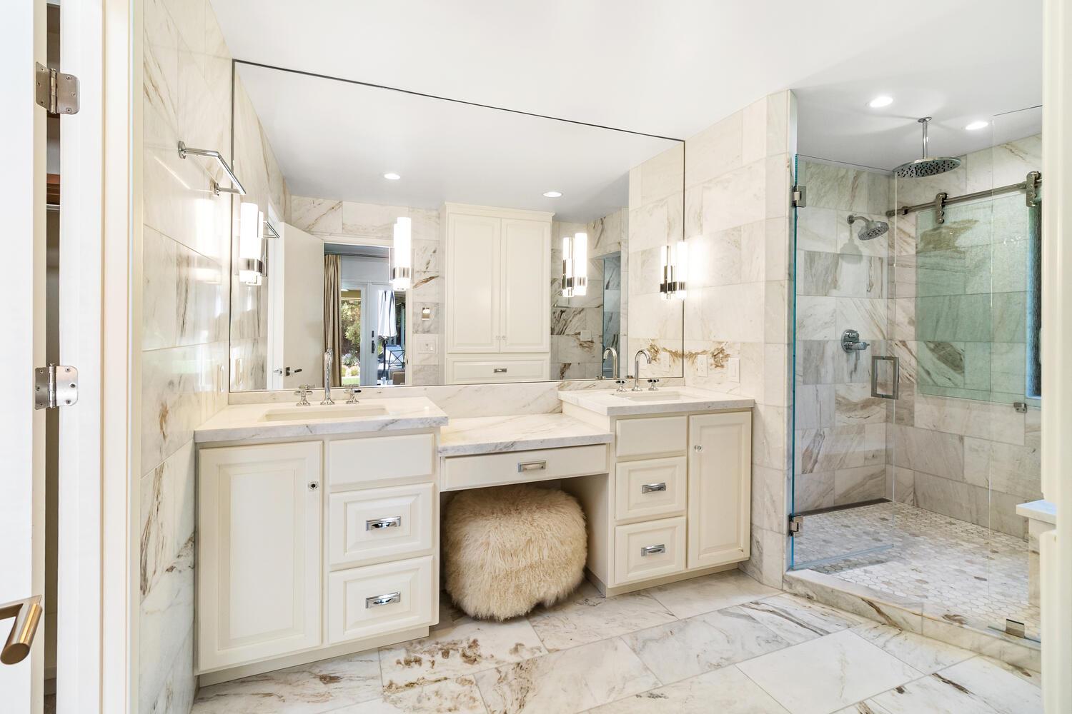 Carmichael, California, 95608, United States, 4 Bedrooms Bedrooms, ,3 BathroomsBathrooms,Residential,For Sale,1986318