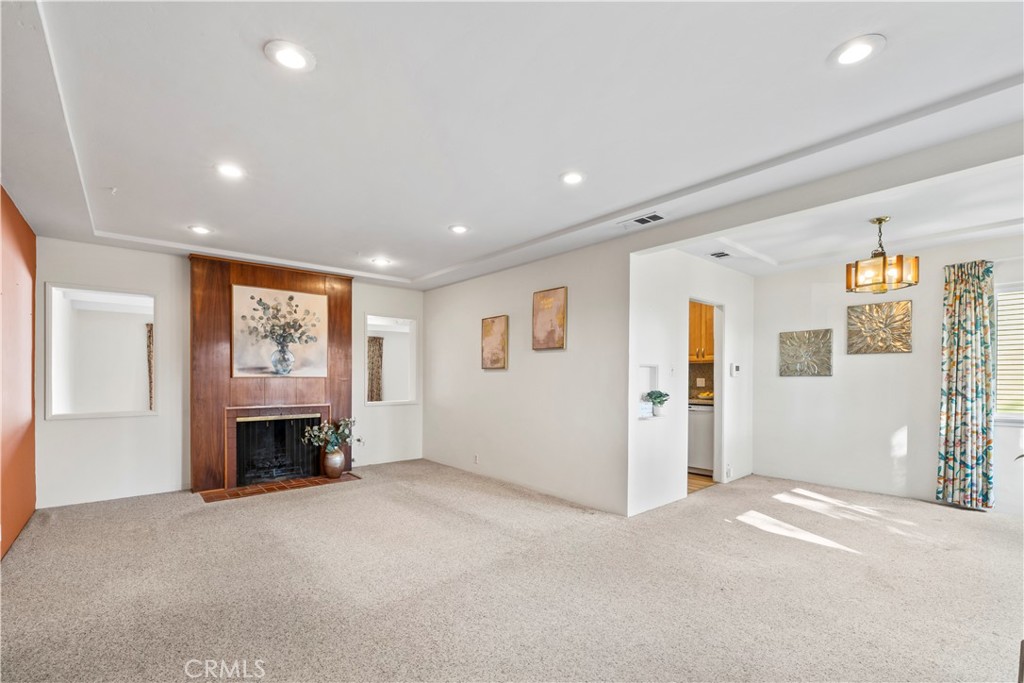 Pomona, California, 91768, United States, 3 Bedrooms Bedrooms, ,2 BathroomsBathrooms,Residential,For Sale,1988291