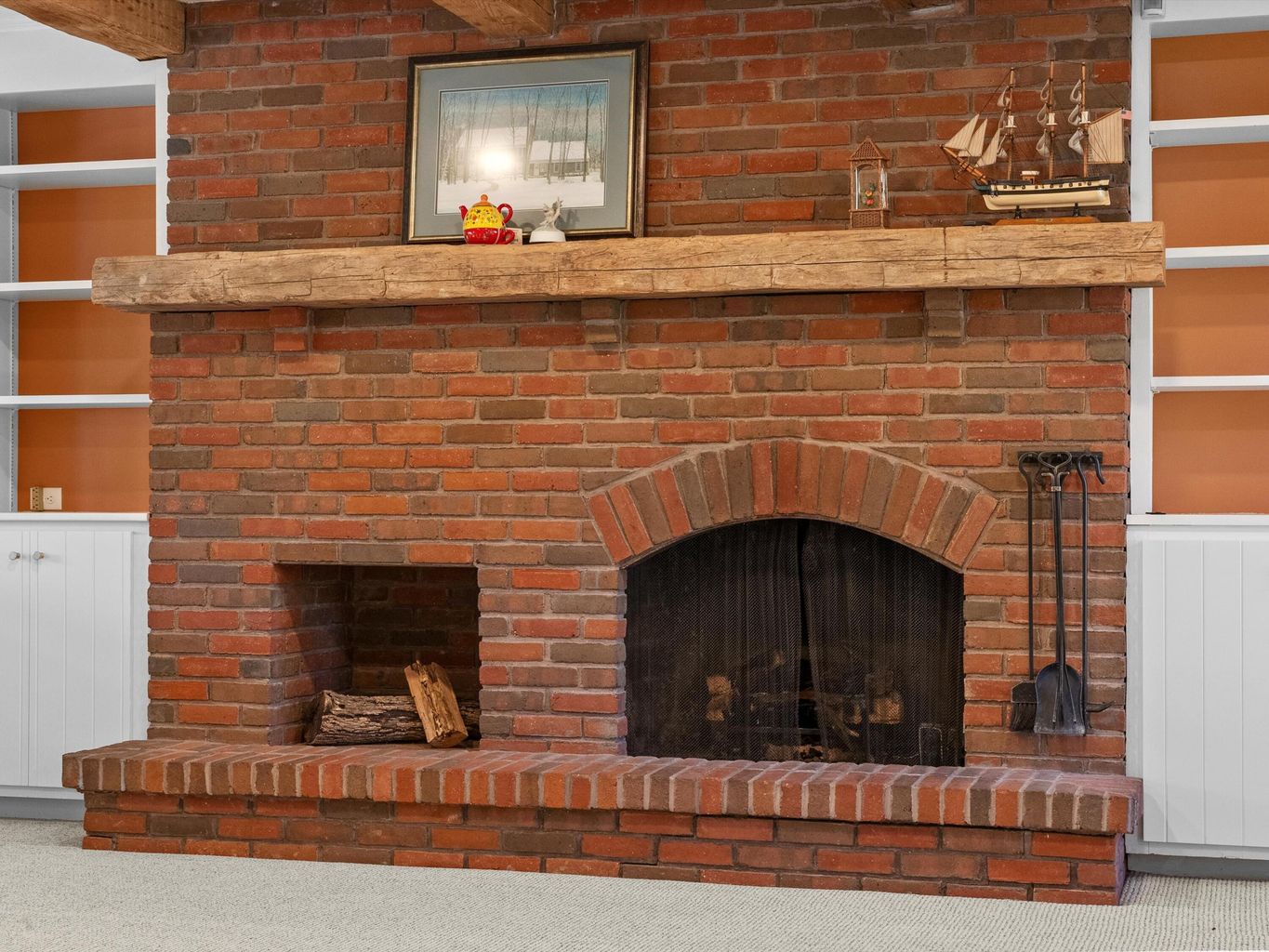 Manitowoc, Wisconsin, 54220, United States, 4 Bedrooms Bedrooms, ,4 BathroomsBathrooms,Residential,For Sale,1982773