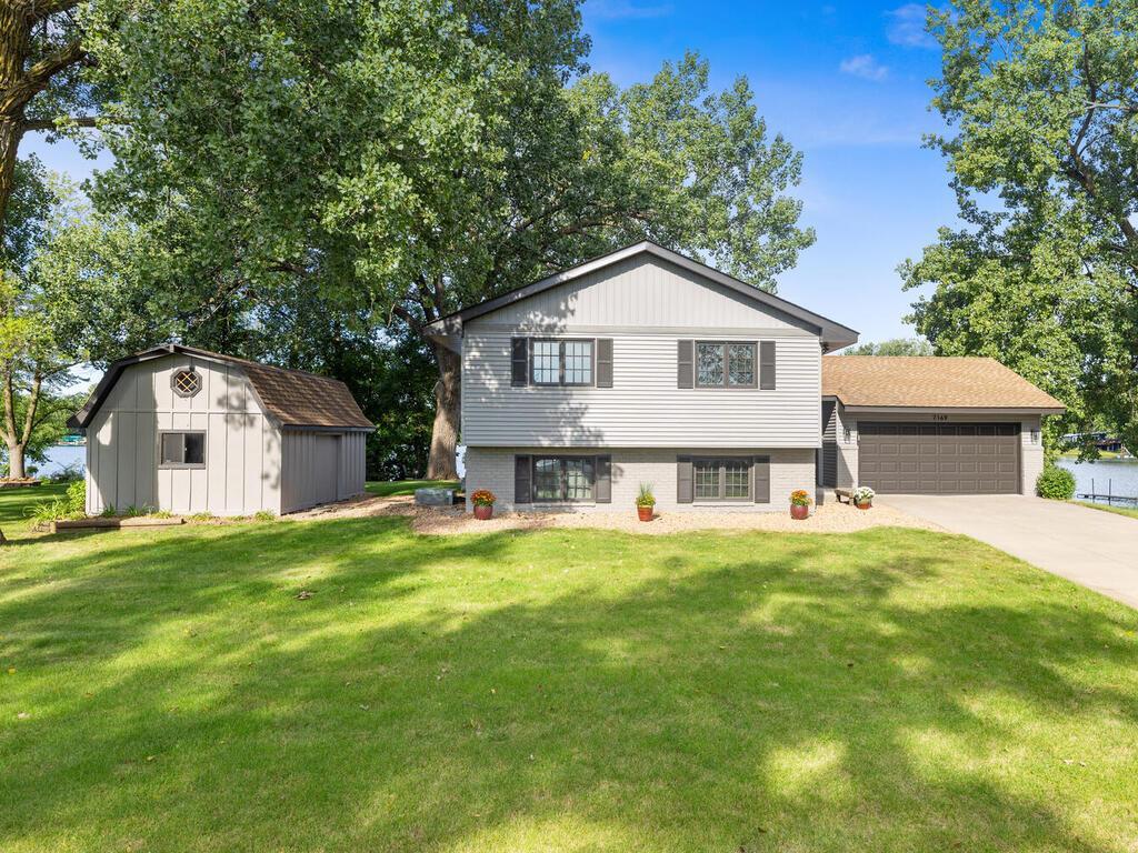 Maple Grove, Minnesota, 55369, United States, 5 Bedrooms Bedrooms, ,1 BathroomBathrooms,Residential,For Sale,1941602