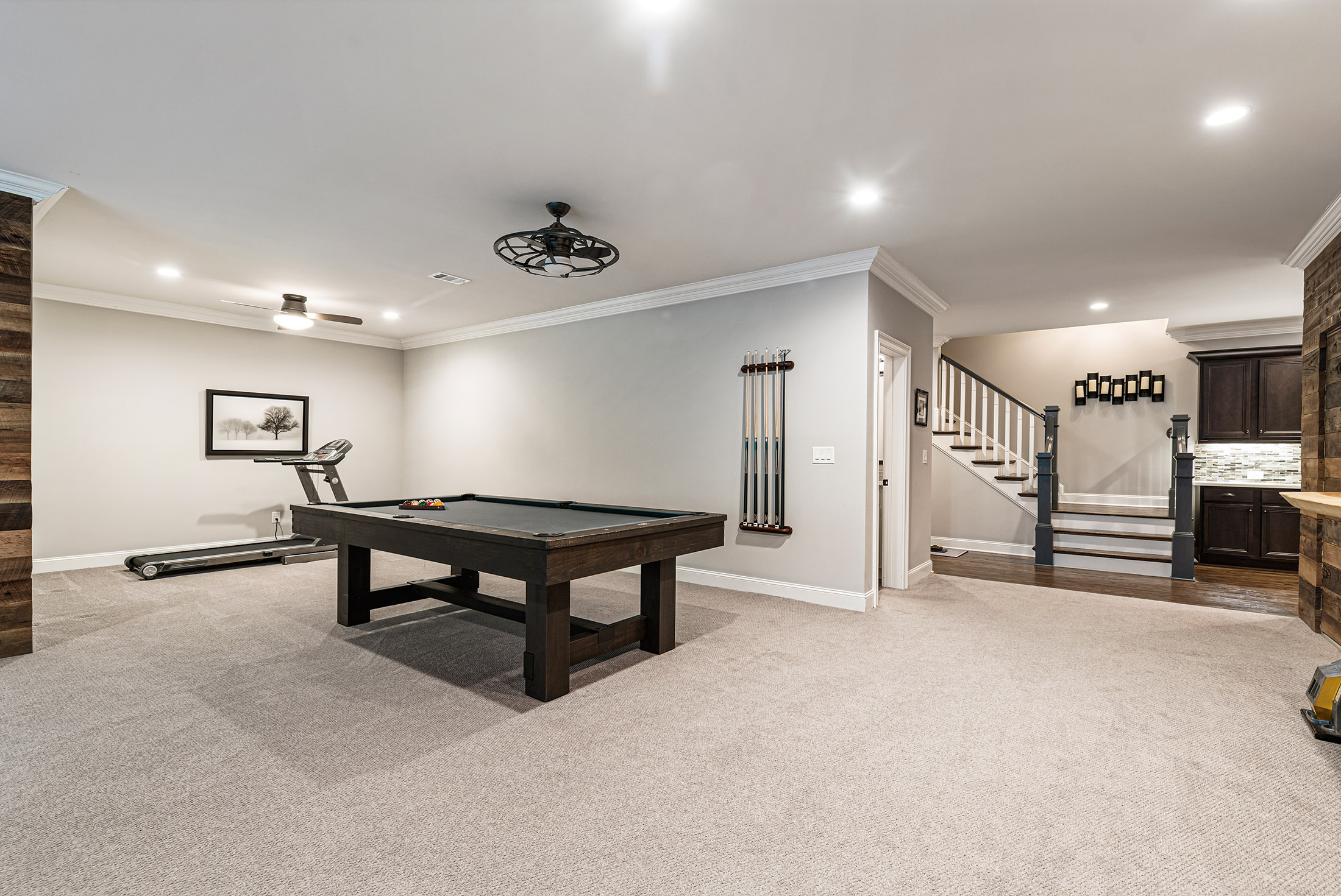  Desirable Monte Hewett First-Time Resale in the Sought-After Lake Haven - 物件實景