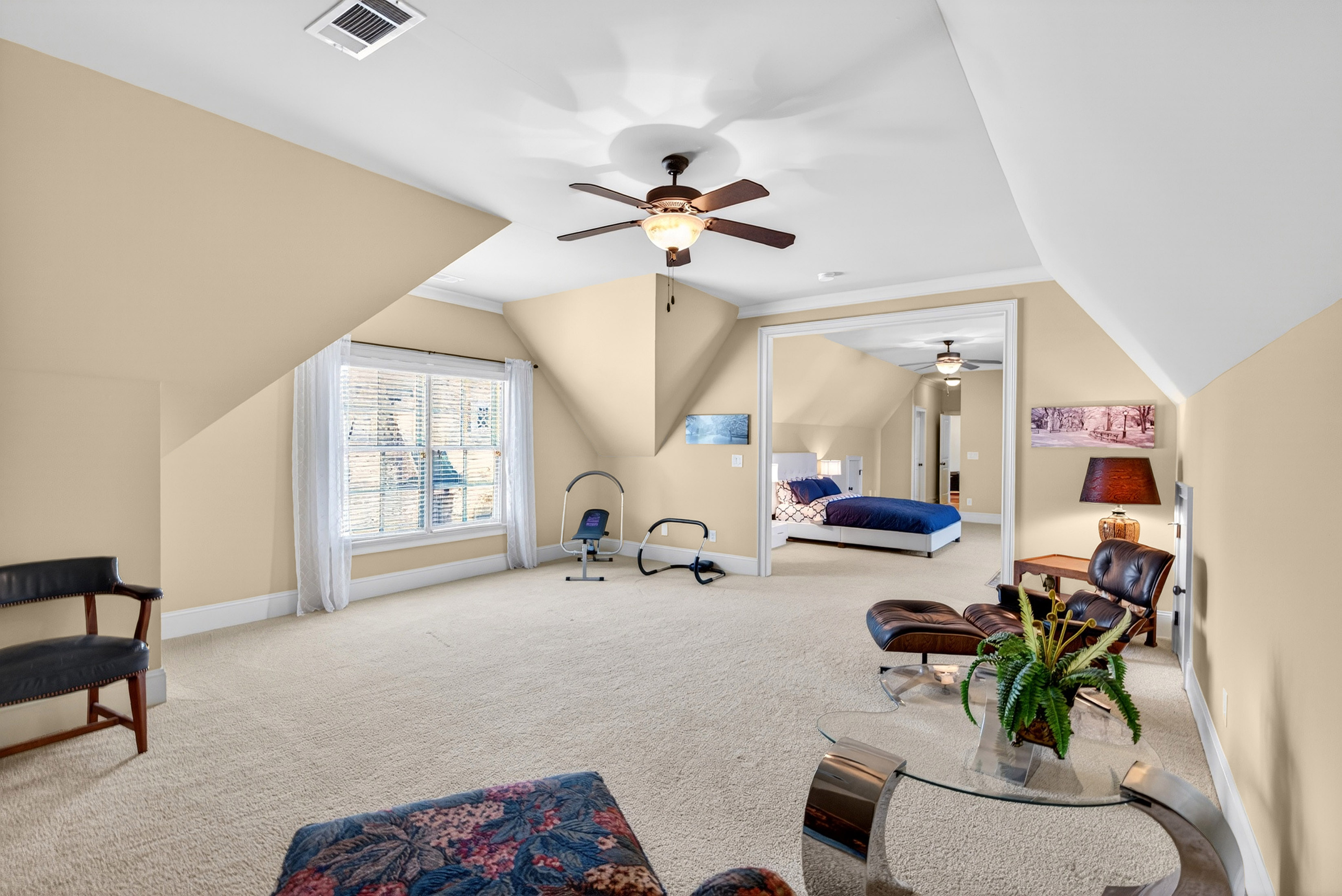  Luxury French Estate with Sweeping Golf Course Views - 物件實景