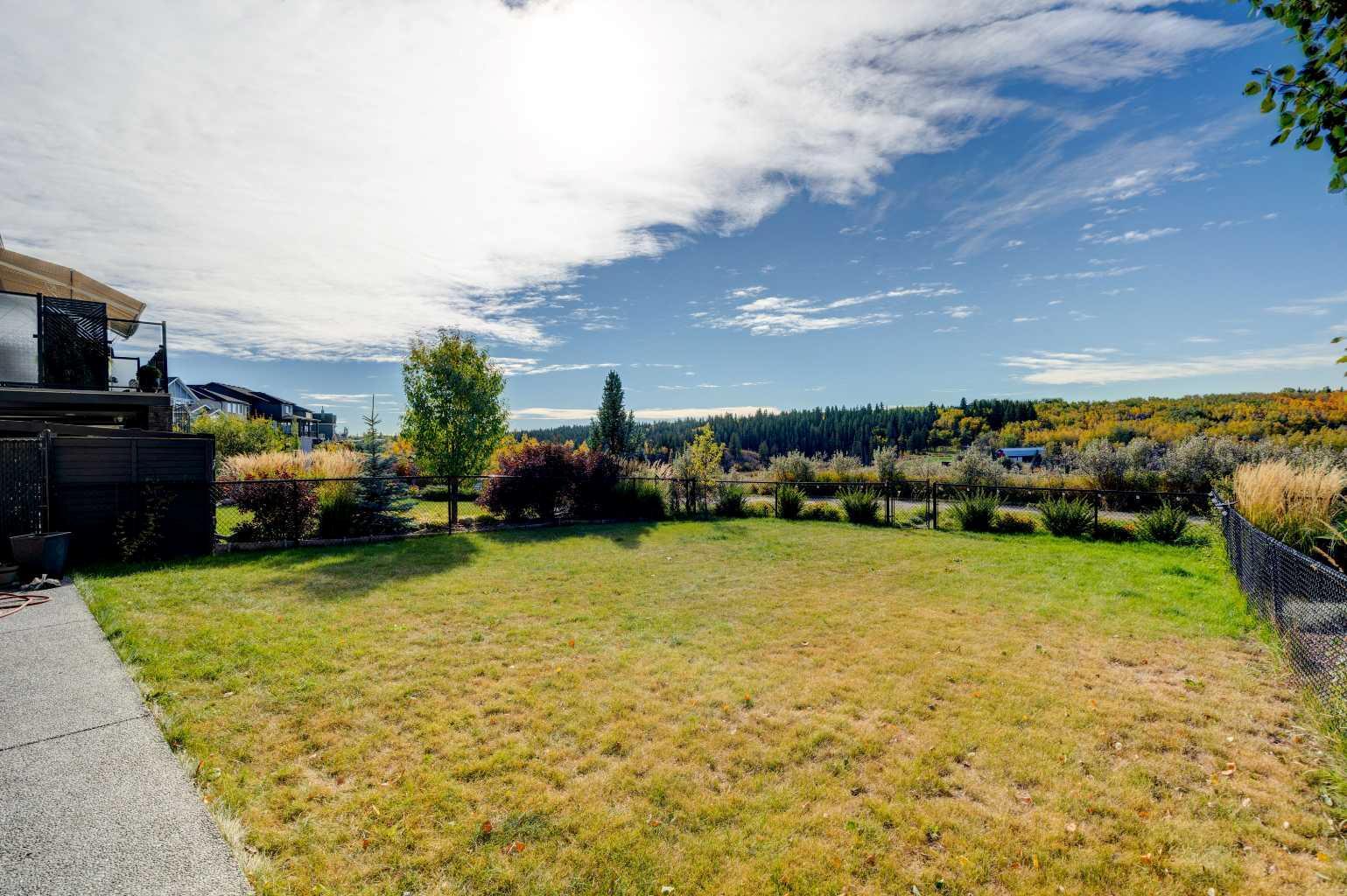 CALGARY, Alberta, T2X 2E1, CA, 4 Bedrooms Bedrooms, ,3 BathroomsBathrooms,Residential,For Sale,1987816