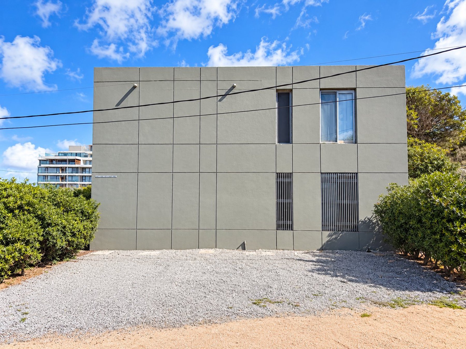  Modern House Steps from the Sea - 物件實景