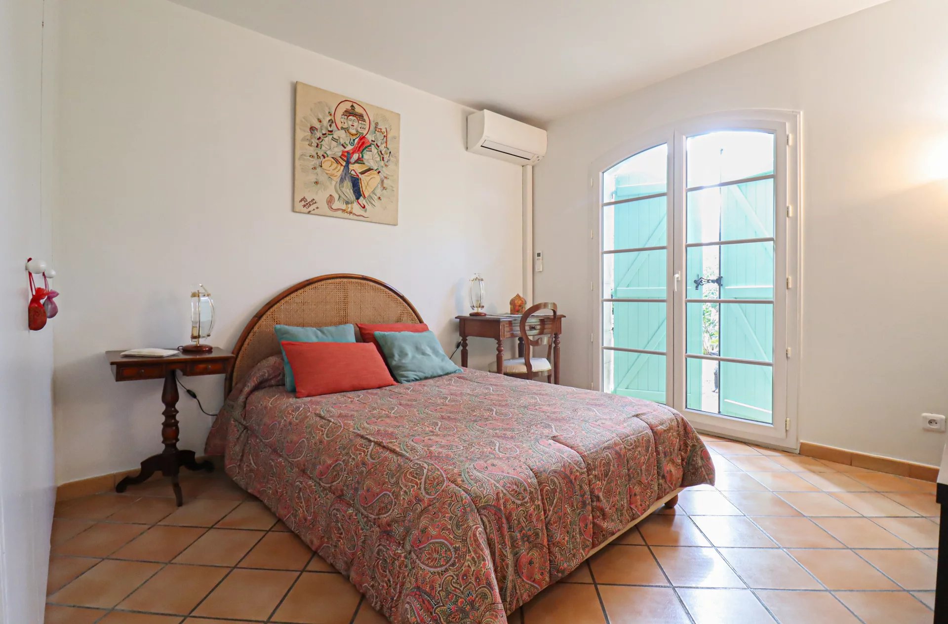 Saint-Raphaël, Provence-Alpes-Côte d’Azur, 83700, FR, 4 Bedrooms Bedrooms, ,Residential,For Sale,1994495