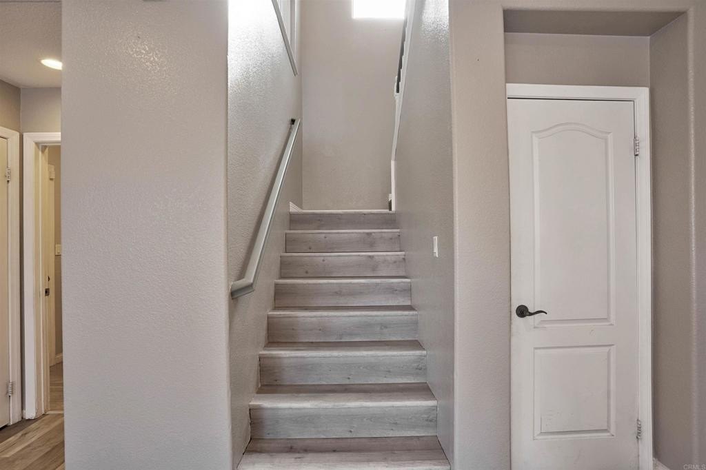 Hemet, California, 92545, United States, 5 Bedrooms Bedrooms, ,3 BathroomsBathrooms,Residential,For Sale,1969134