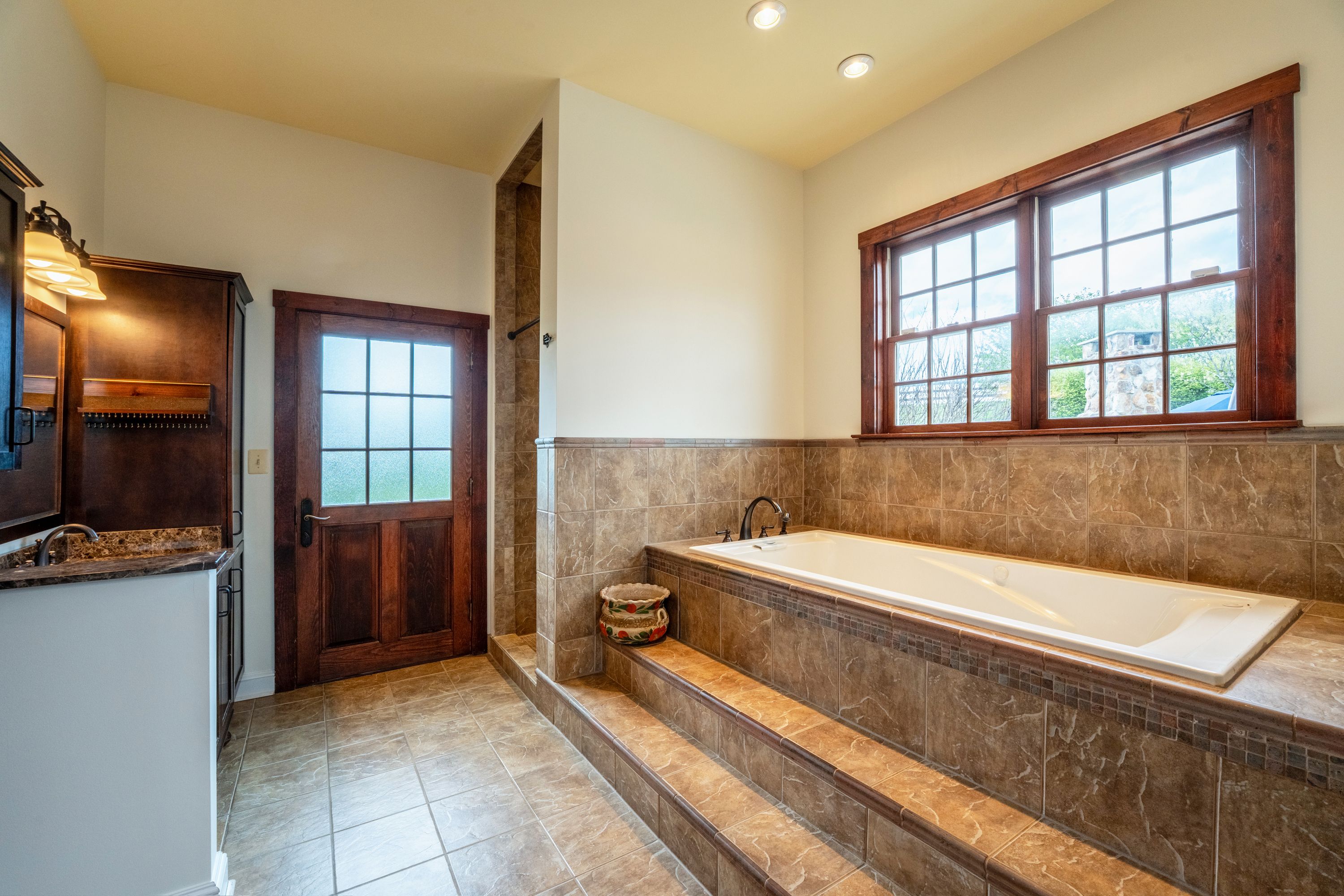  15718 Old Waterford Road, Paeonian Springs, VA, 20129 - 物件實景