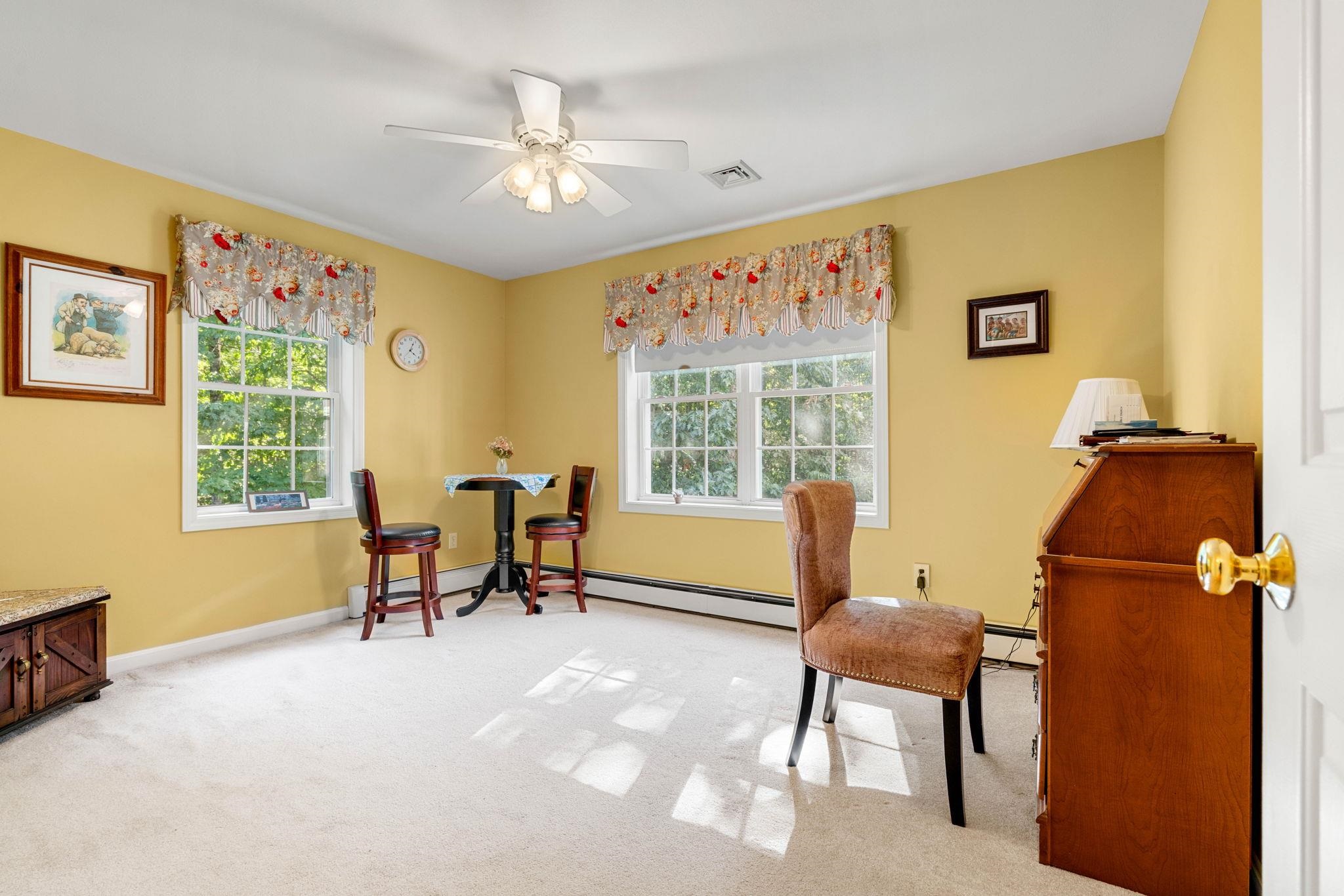 Chester, New Hampshire, 03036, United States, 3 Bedrooms Bedrooms, ,2 BathroomsBathrooms,Residential,For Sale,1926027