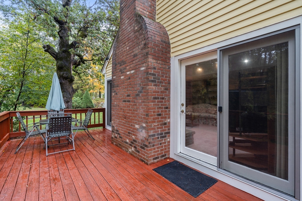 Marlborough, Massachusetts, 01752, United States, 4 Bedrooms Bedrooms, ,3 BathroomsBathrooms,Residential,For Sale,1995597