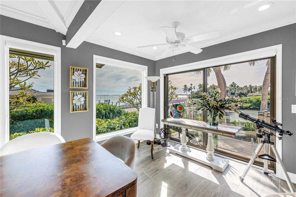 St Petersburg, Florida, 33715, United States, 4 Bedrooms Bedrooms, ,5 BathroomsBathrooms,Residential,For Sale,1999732