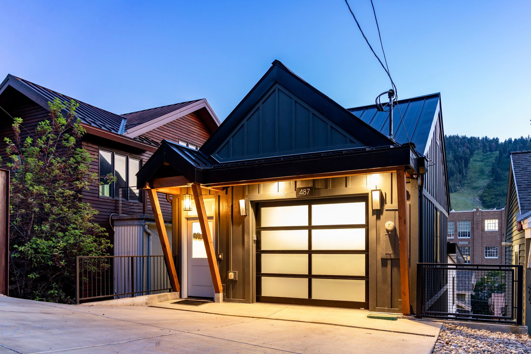  One-of-a-Kind Home in Old Town Steps to Main Street - 物件實景