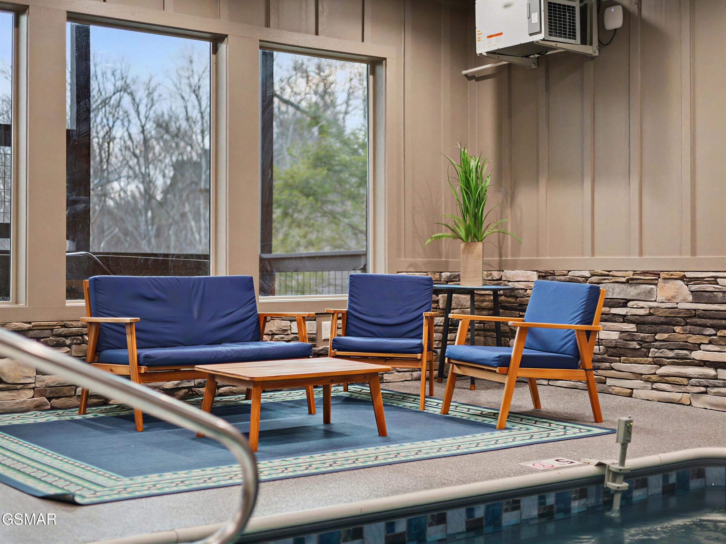 Gatlinburg, Tennessee, 37738, United States, 3 Bedrooms Bedrooms, ,4 BathroomsBathrooms,Residential,For Sale,2012548