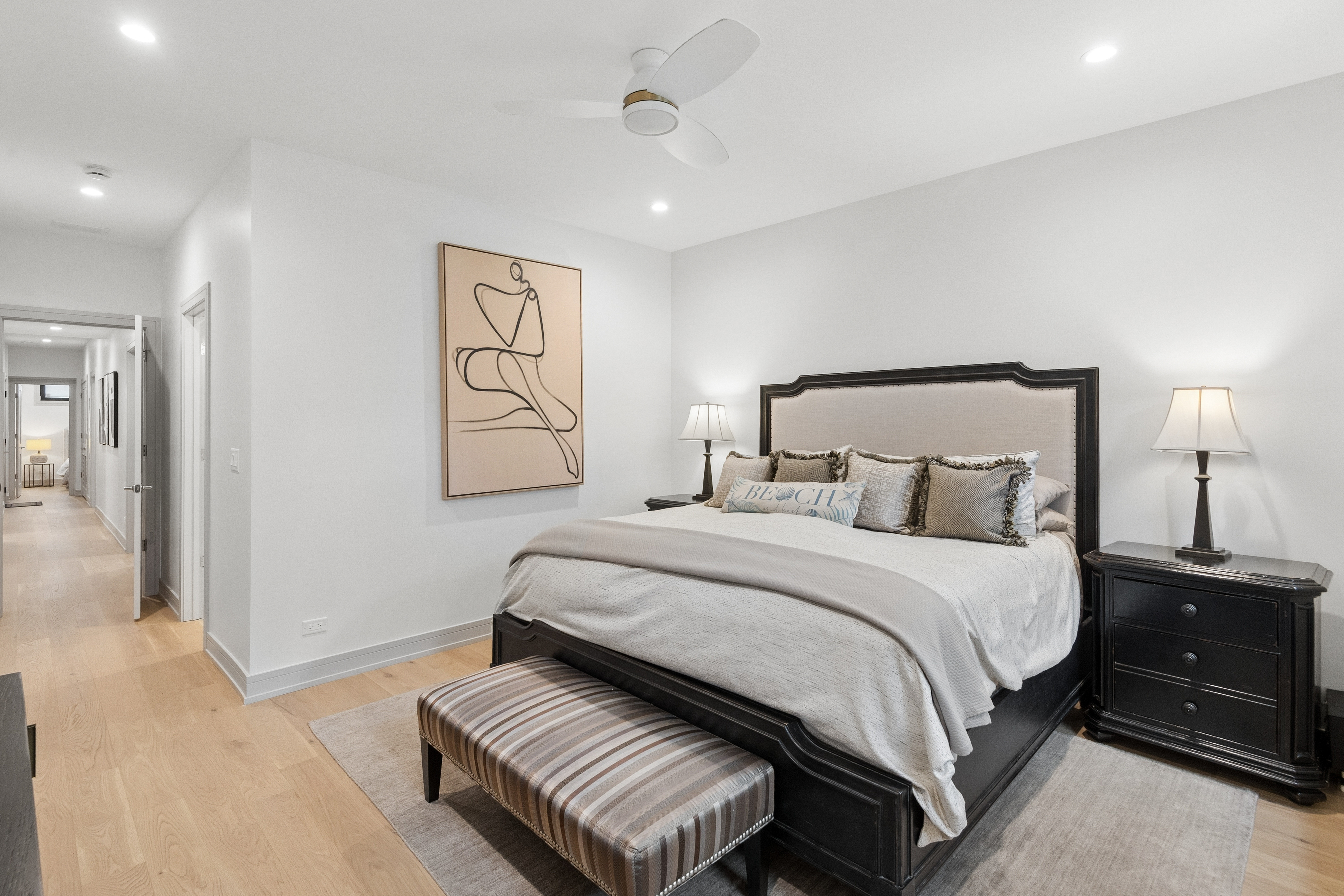  Welcome to this Exceptional Duplex Residence in theHheart of Lincoln Park - 物件實景