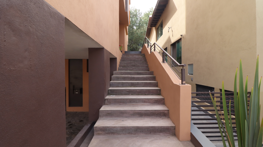 Morelia, Michoacán de Ocampo, 58350, Mexico, 4 Bedrooms Bedrooms, ,4 BathroomsBathrooms,Residential,For Sale,1998426