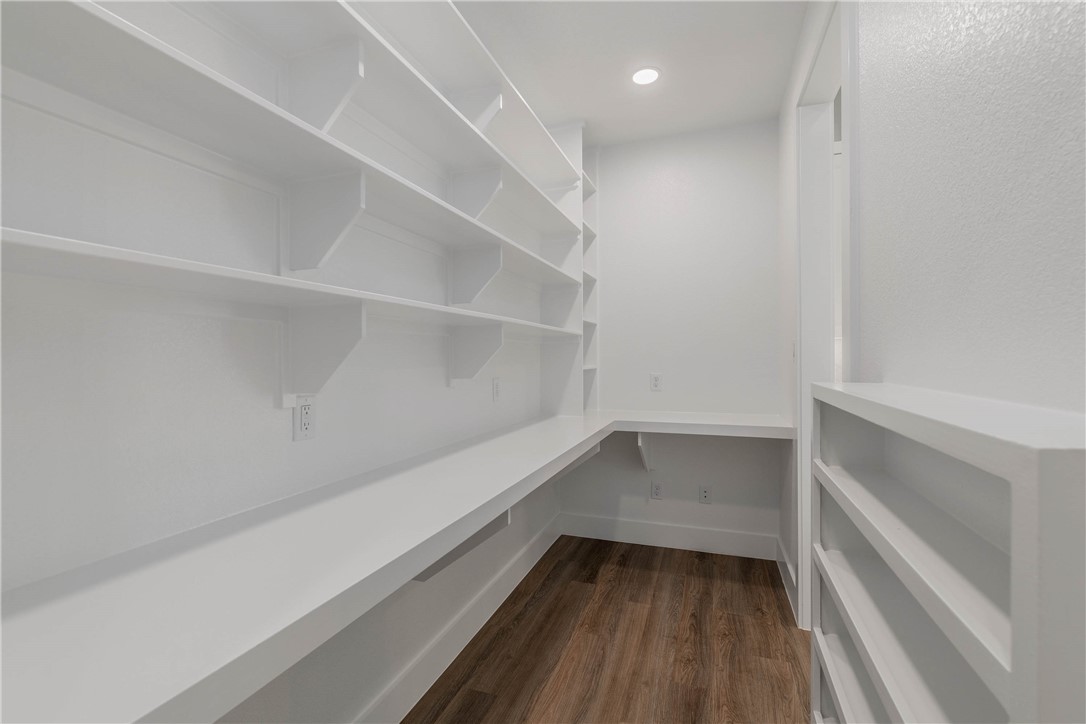 Franklin, Texas, 77856, United States, 4 Bedrooms Bedrooms, ,3 BathroomsBathrooms,Residential,For Sale,1984504