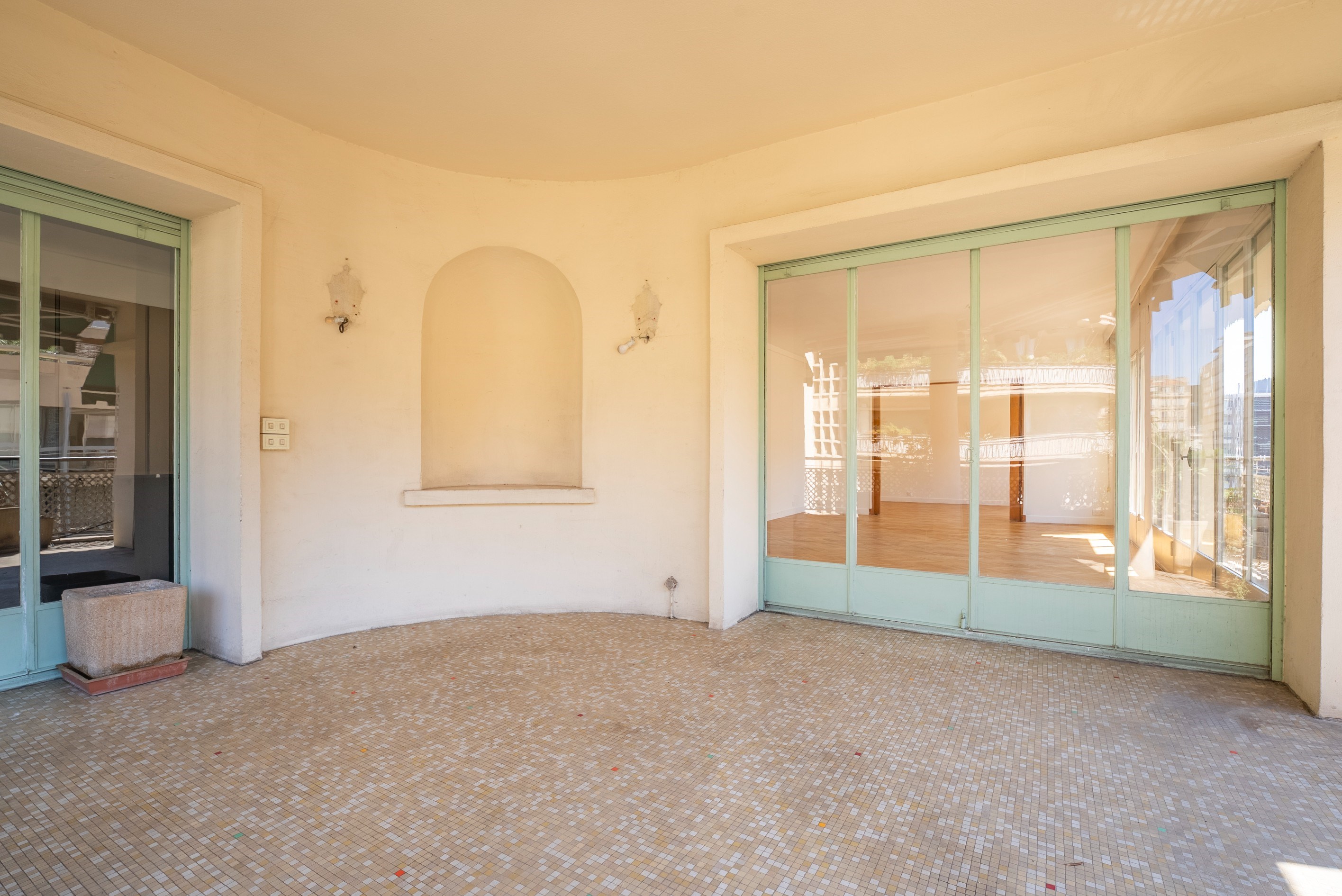  Marseille 8th, Mermoz – Spacious Apartment with Terrace - 物件實景