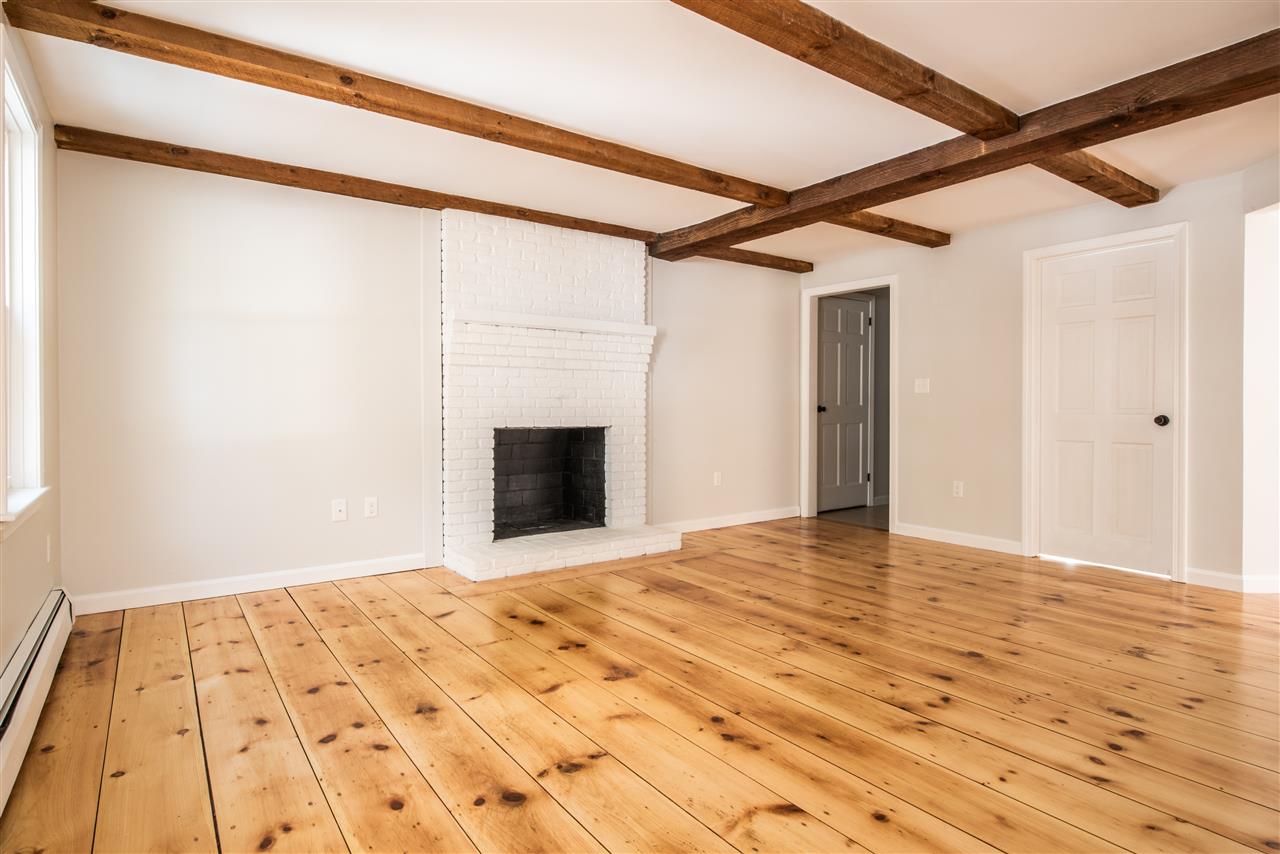 Hampstead, New Hampshire, 03841, United States, 4 Bedrooms Bedrooms, ,2 BathroomsBathrooms,Residential,For Sale,1861952