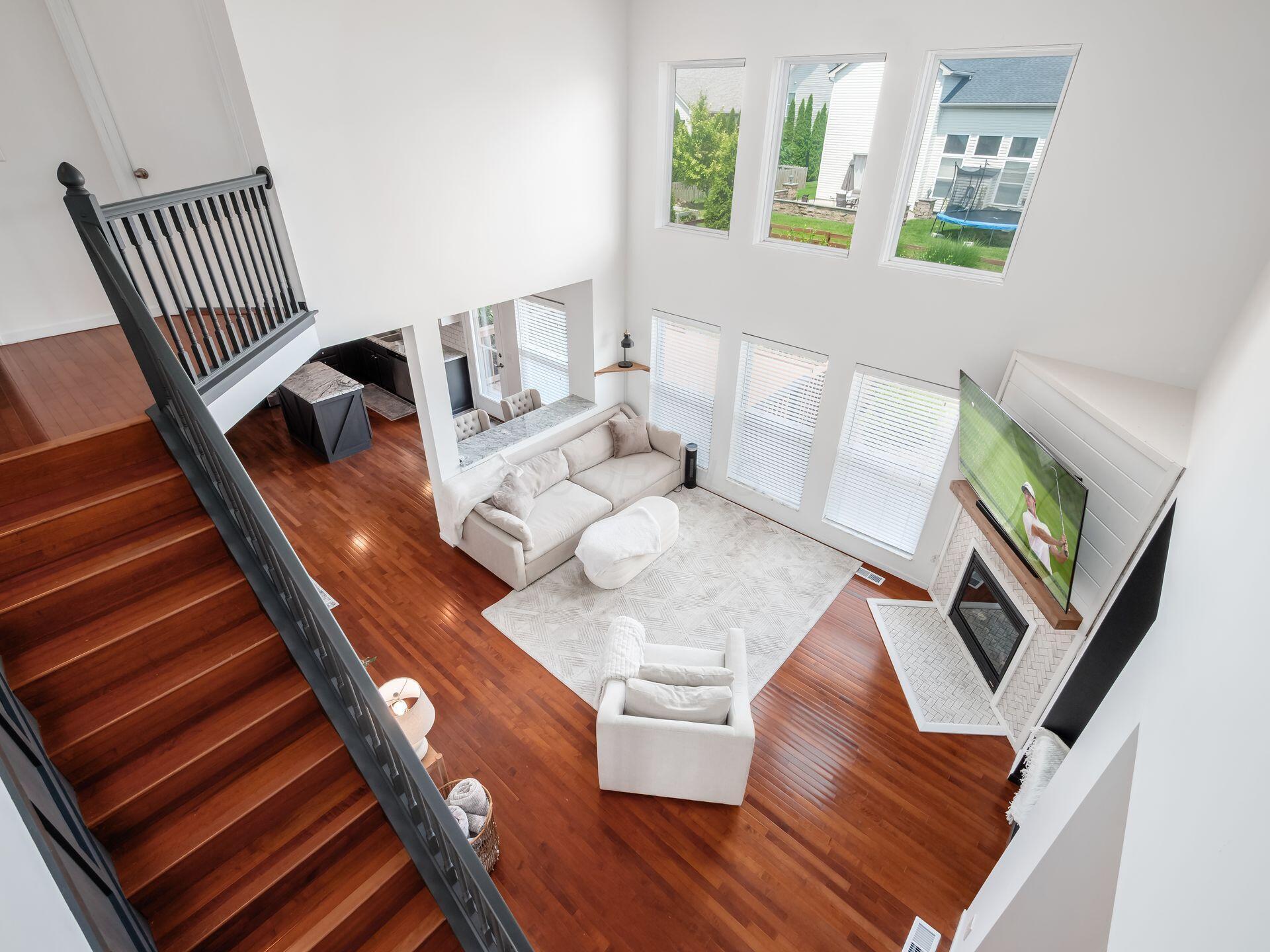  2587 Carla Drive - 物件實景