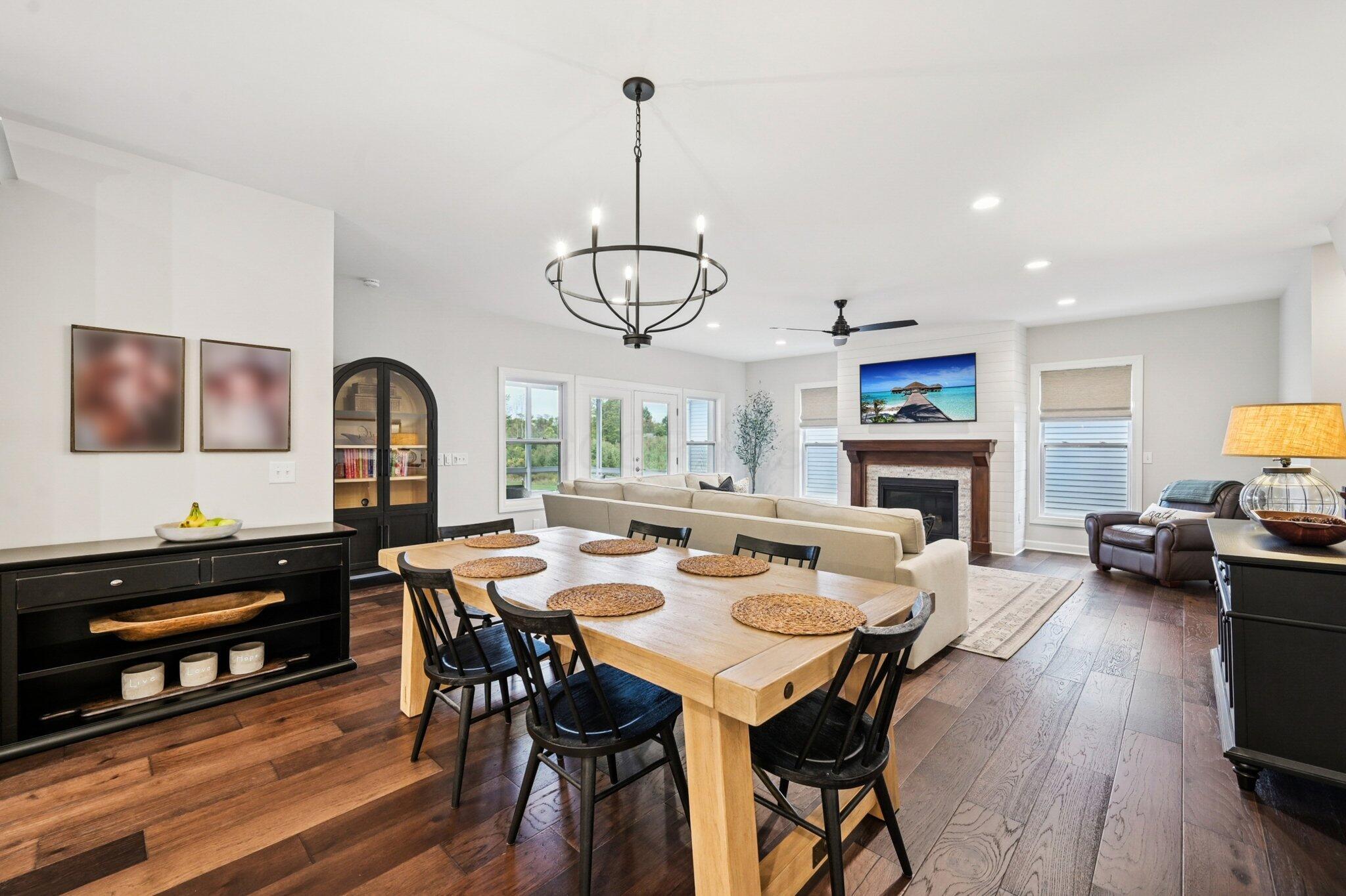 Powell, Ohio, 43065, United States, 4 Bedrooms Bedrooms, ,4 BathroomsBathrooms,Residential,For Sale,1966964