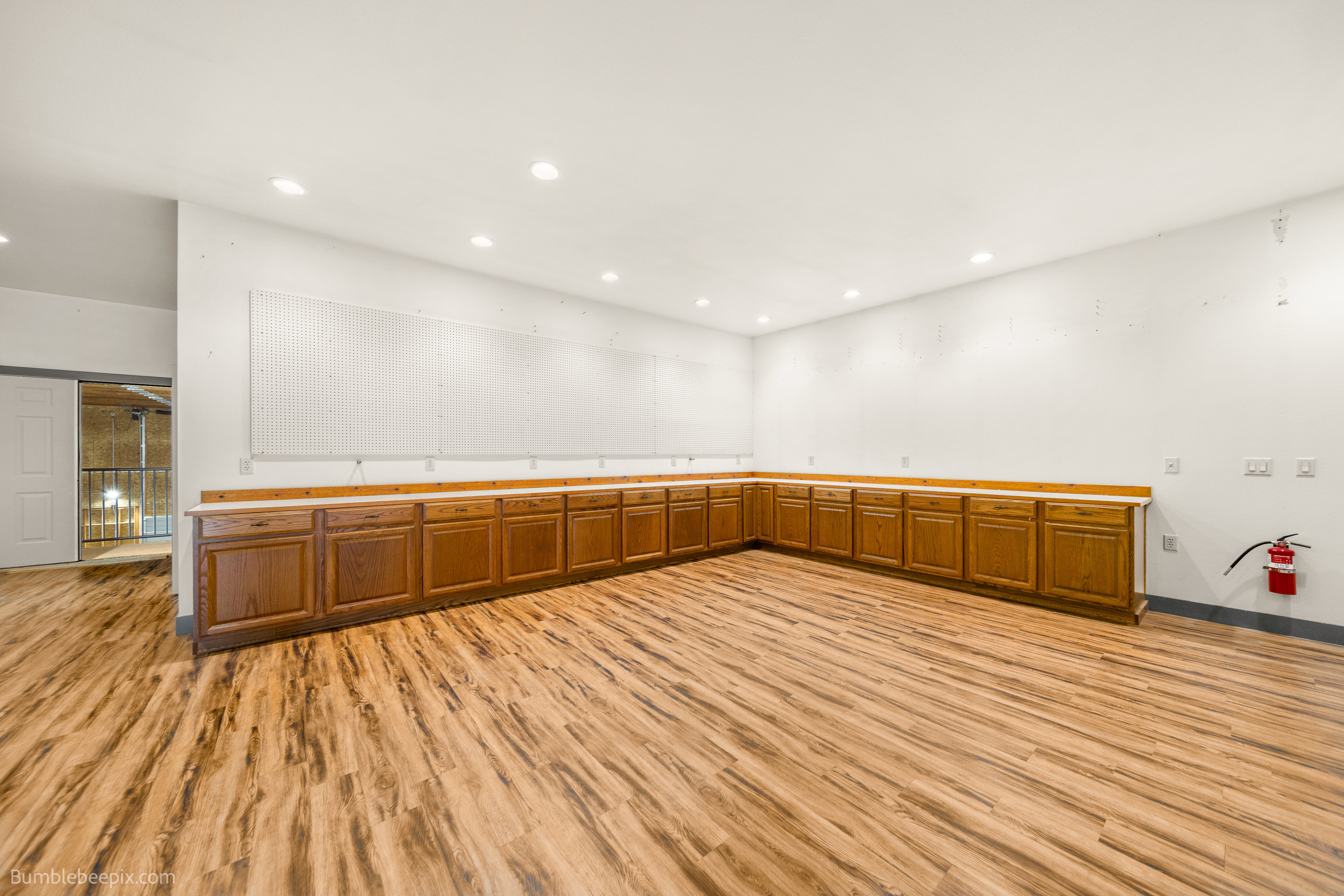 Cusick, Washington, 99119, United States, ,2 BathroomsBathrooms,Residential,For Sale,1978397