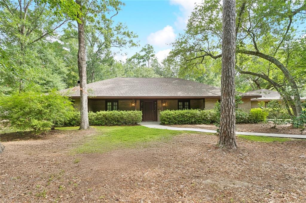 Covington, Louisiana, 70433, United States, 3 Bedrooms Bedrooms, ,3 BathroomsBathrooms,Residential,For Sale,1902659