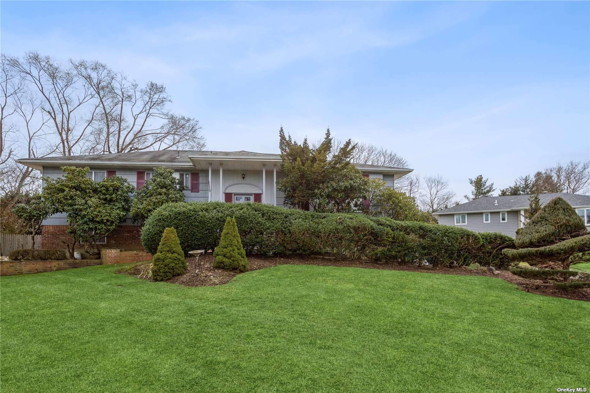 5 Olympia, E. Northport, New York, 11731, United States, 5 Bedrooms Bedrooms, ,3 BathroomsBathrooms,Residential,For Sale,5 Olympia,1434973