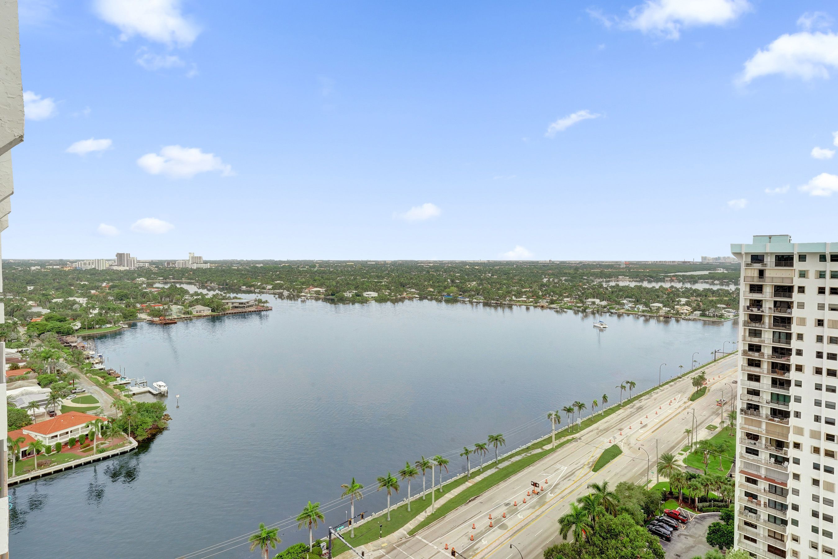 1201 S Ocean Drive, Hollywood, FL, 33019 - 物件實景