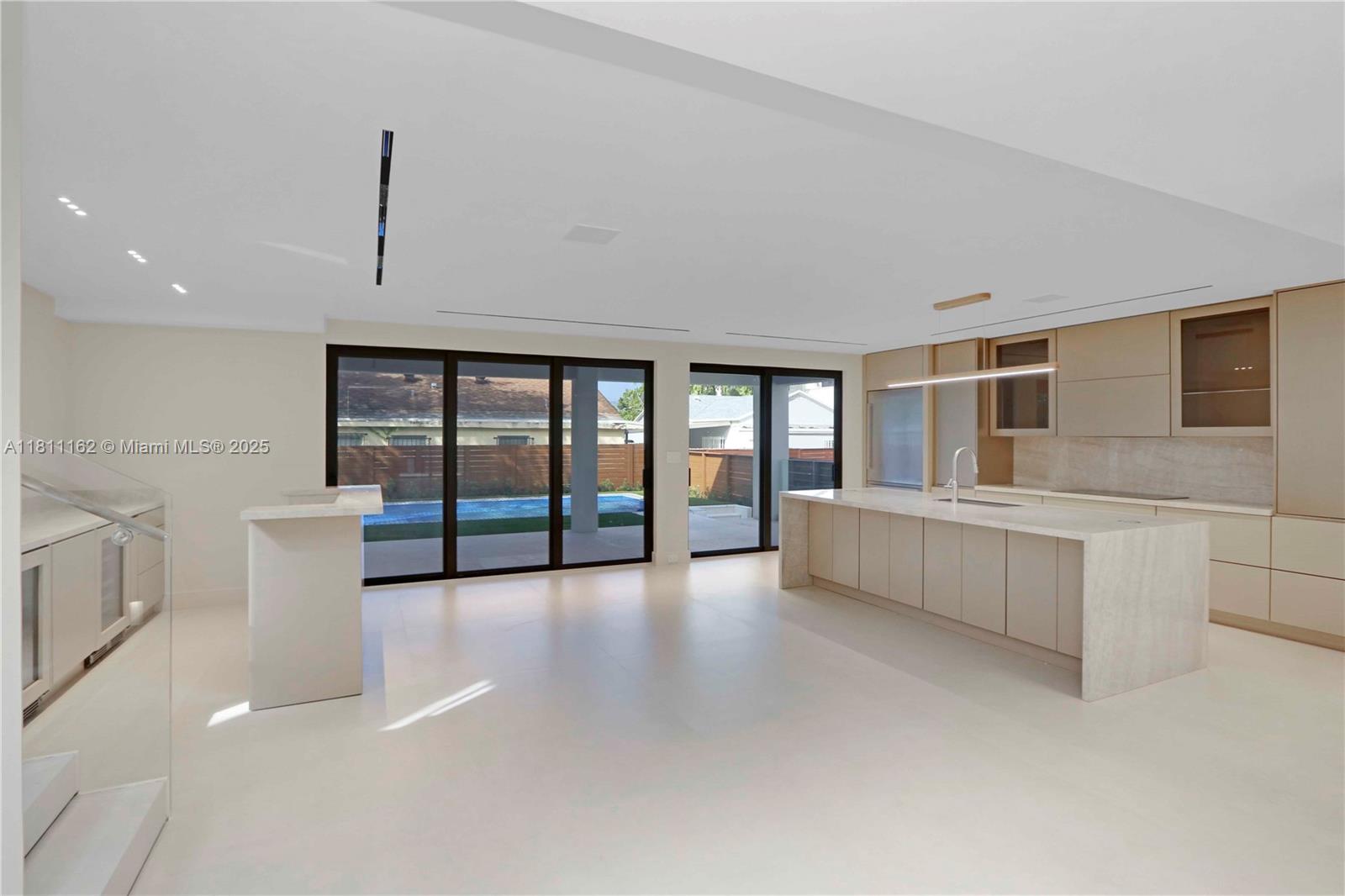Miami, Florida, 33129, United States, 4 Bedrooms Bedrooms, ,5 BathroomsBathrooms,Residential,For Sale,1839083